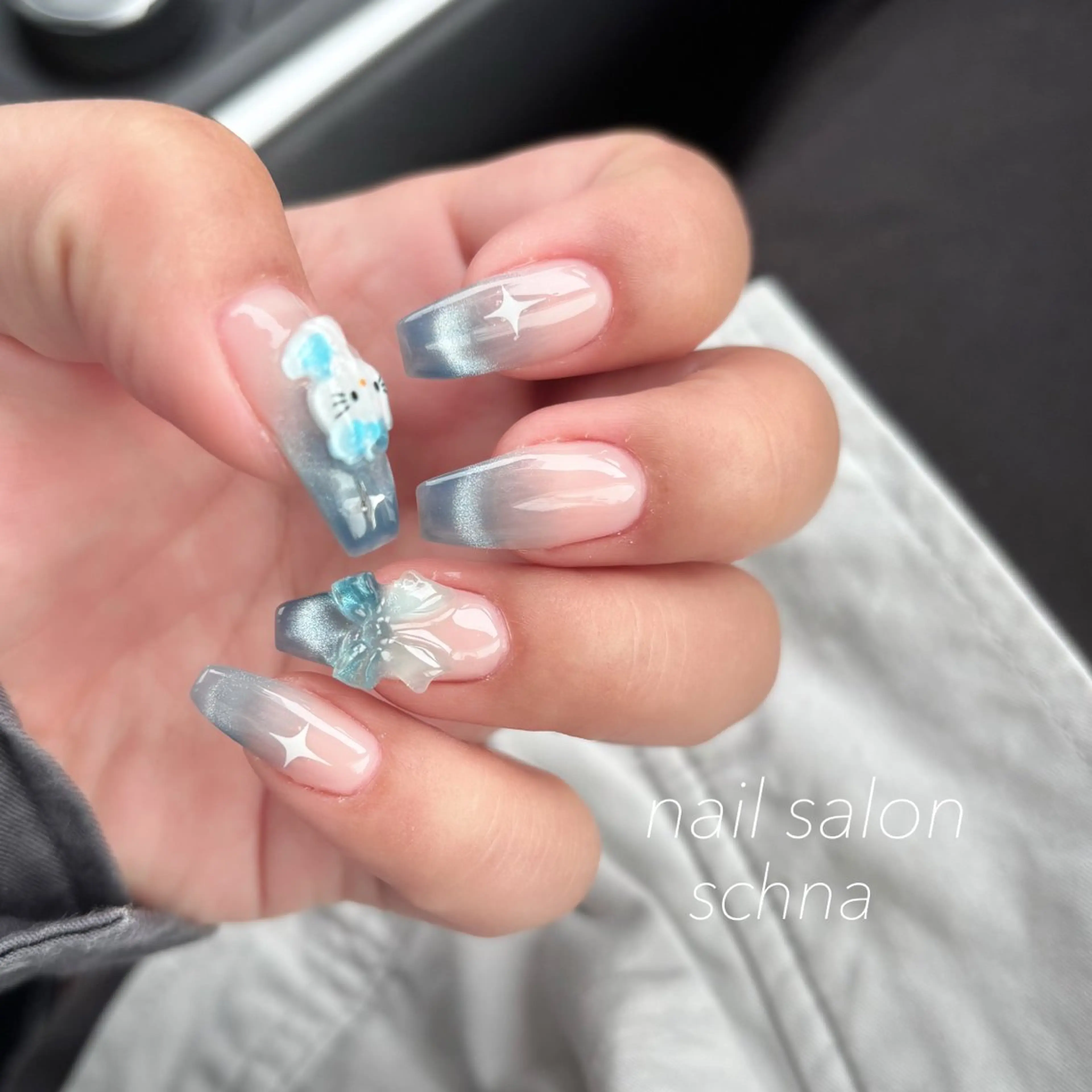 ネイル フレンチネイル マグネットネイル マグネットフレンチ nail salon schnaのネイルデザイン