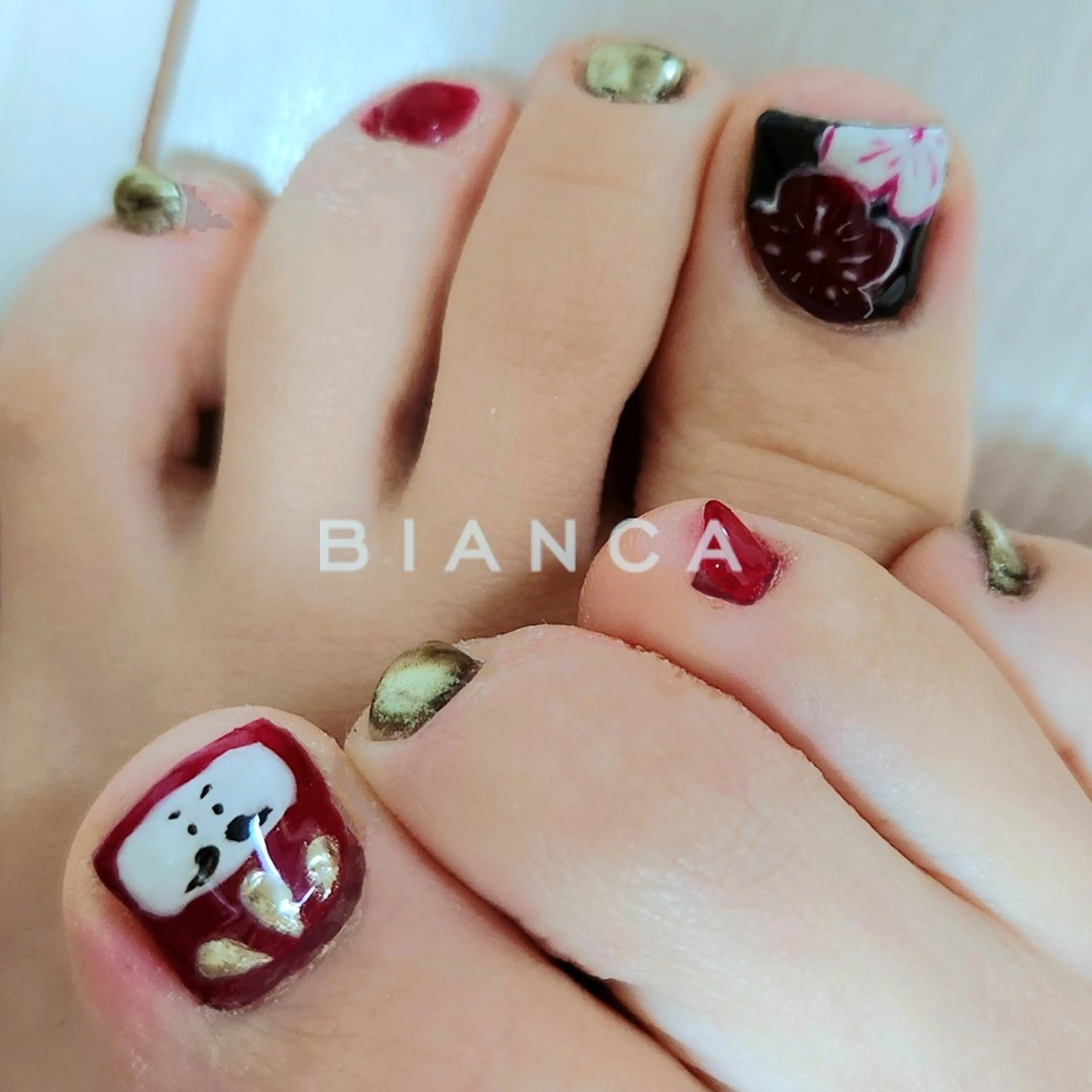 ネイル ミラーネイル 持ち込み 冬ネイル フットネイル Bianca名駅店 あゆのネイルデザイン