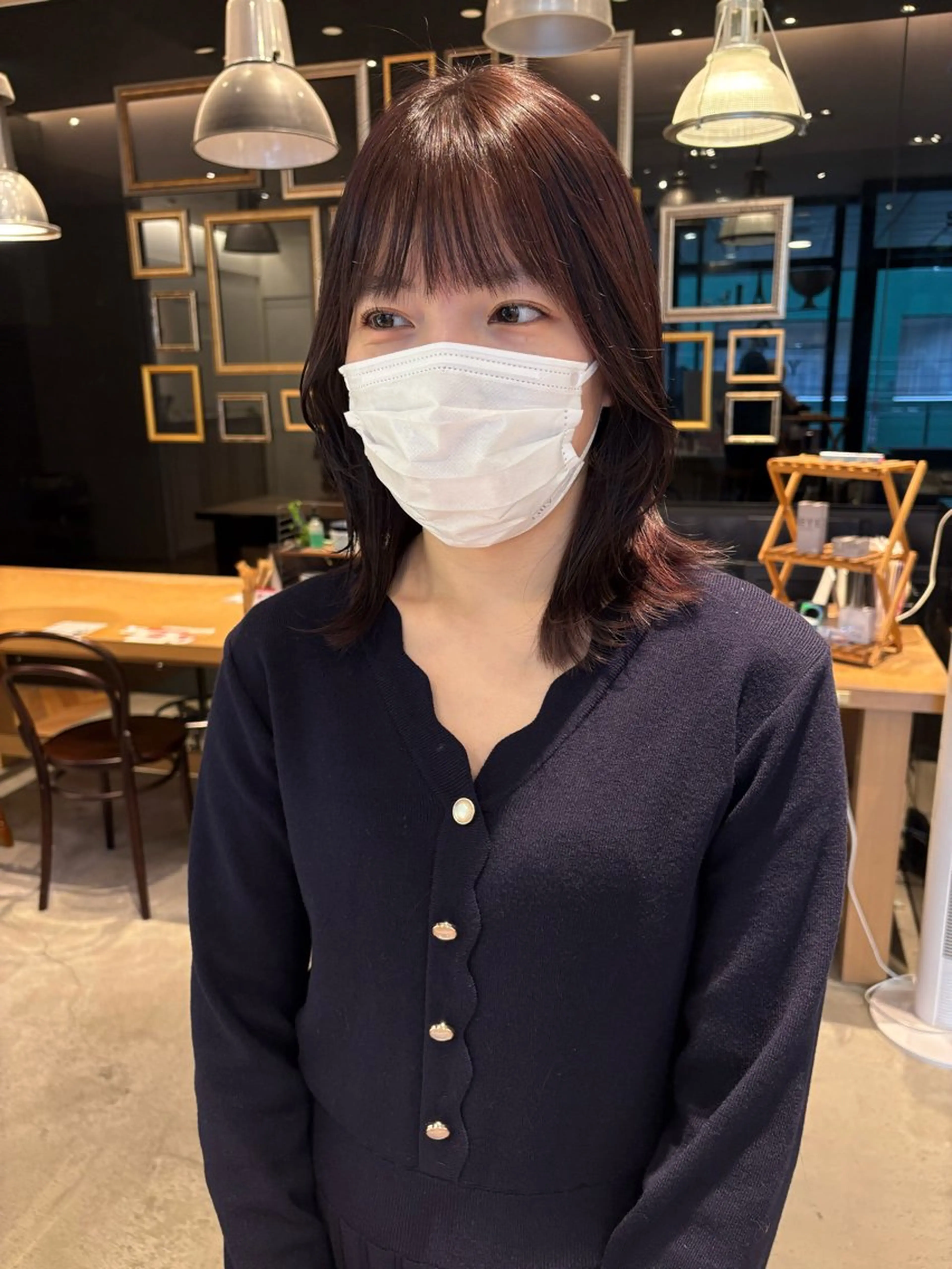 ミディアム ミディアムレイヤー レイヤーカット SARA BEAUTY × LIFESTYLE所属・【SARA】 meiのヘアスタイル