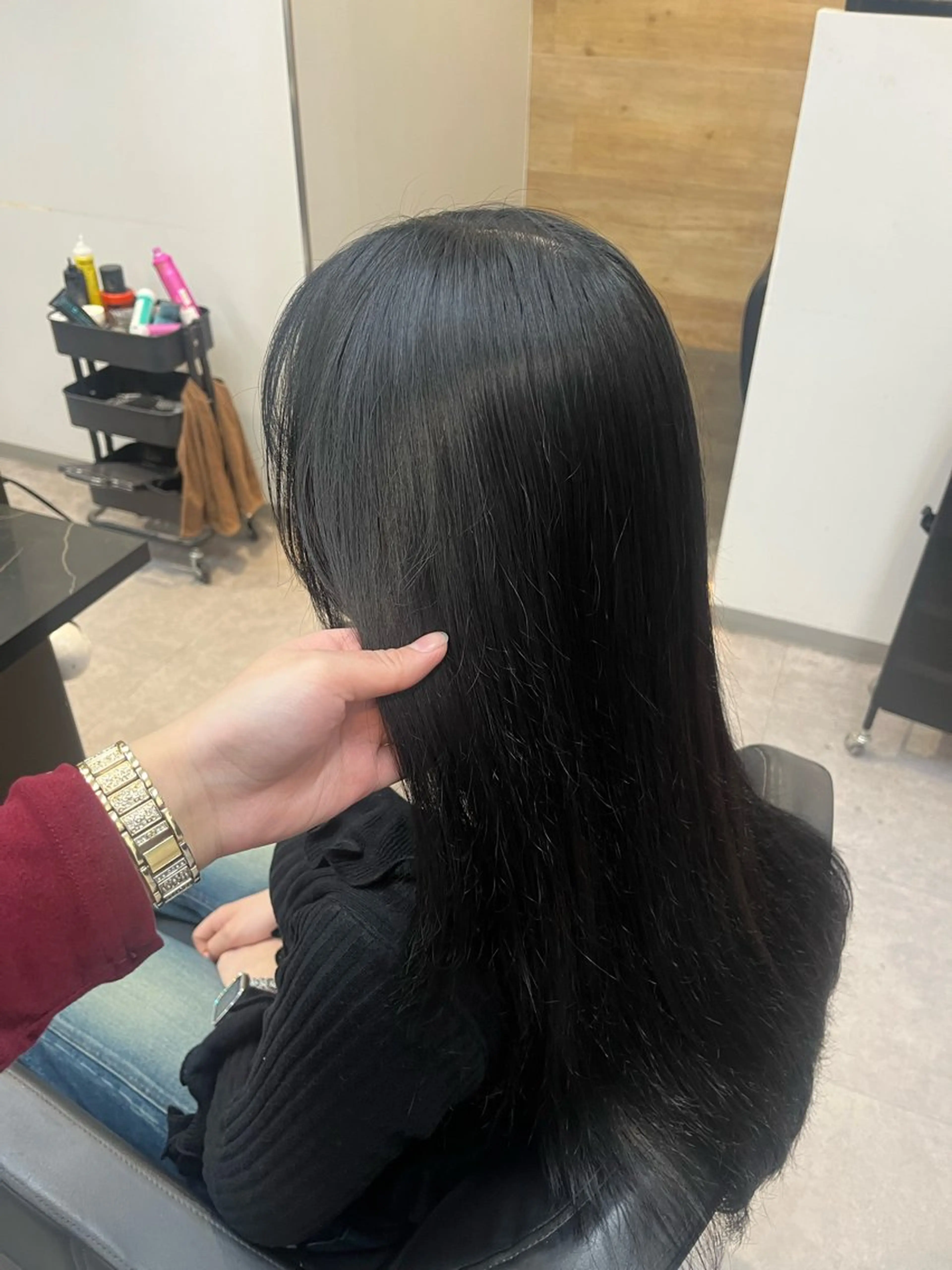 ロング カラー ハイトーンカラー 中崎 彩のヘアスタイル