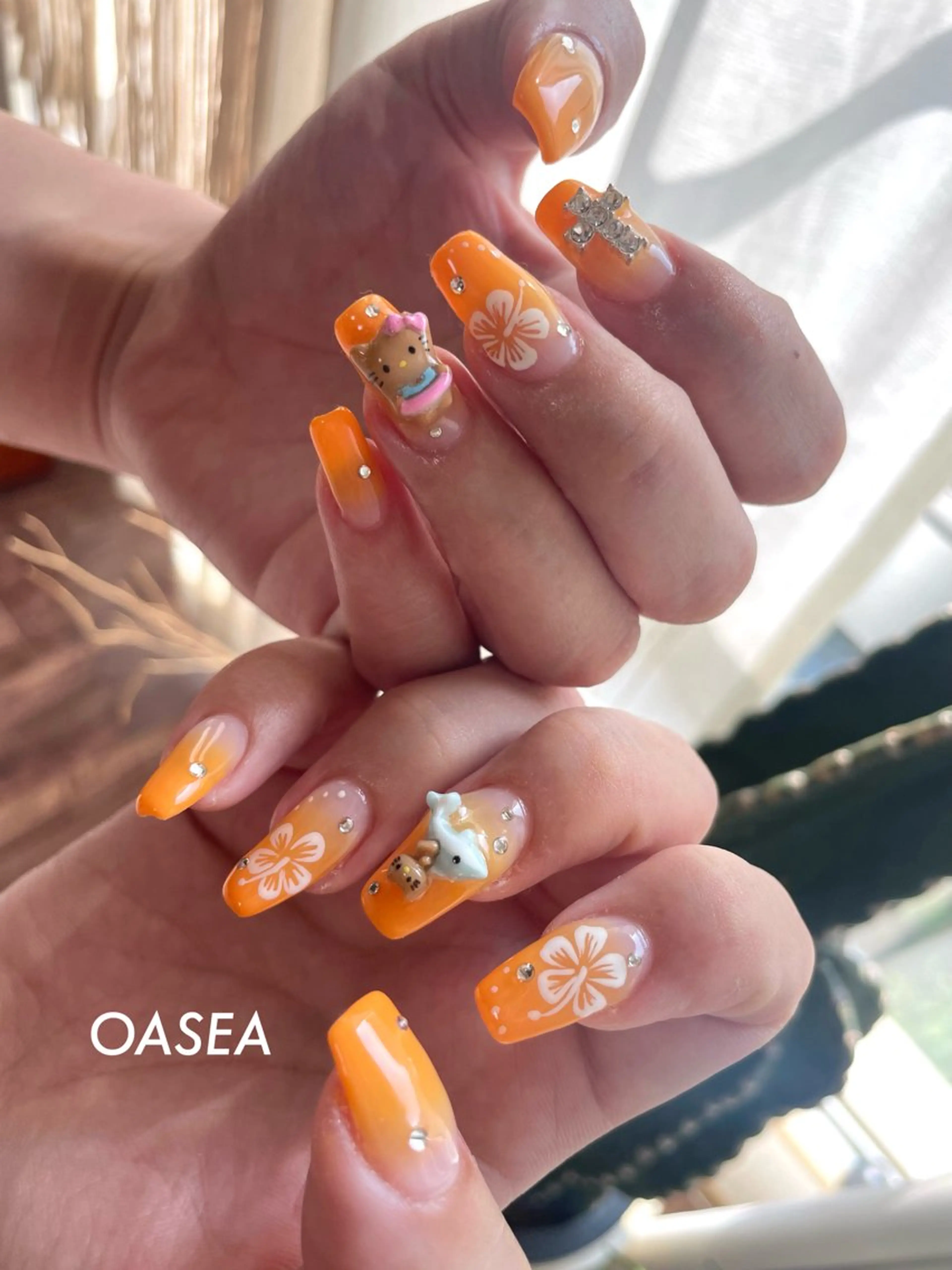 ネイル ハンドネイル 🌞💜 KAORI 🌴のネイルデザイン