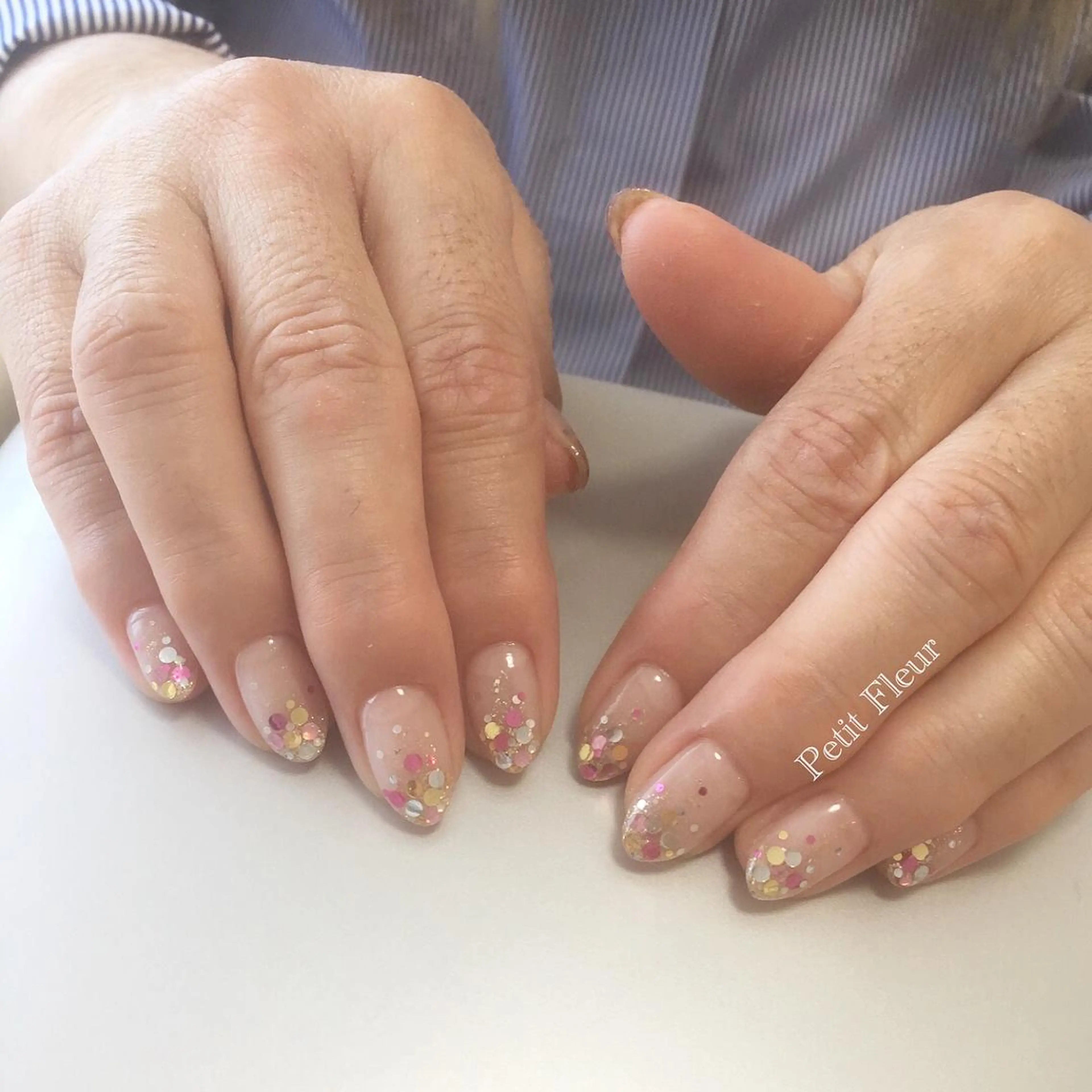 ネイル クリアネイル ホログラムネイル キラキラネイル ラメ(グリッター) 青柳 亜梨奈のマツエク・マツパデザイン
