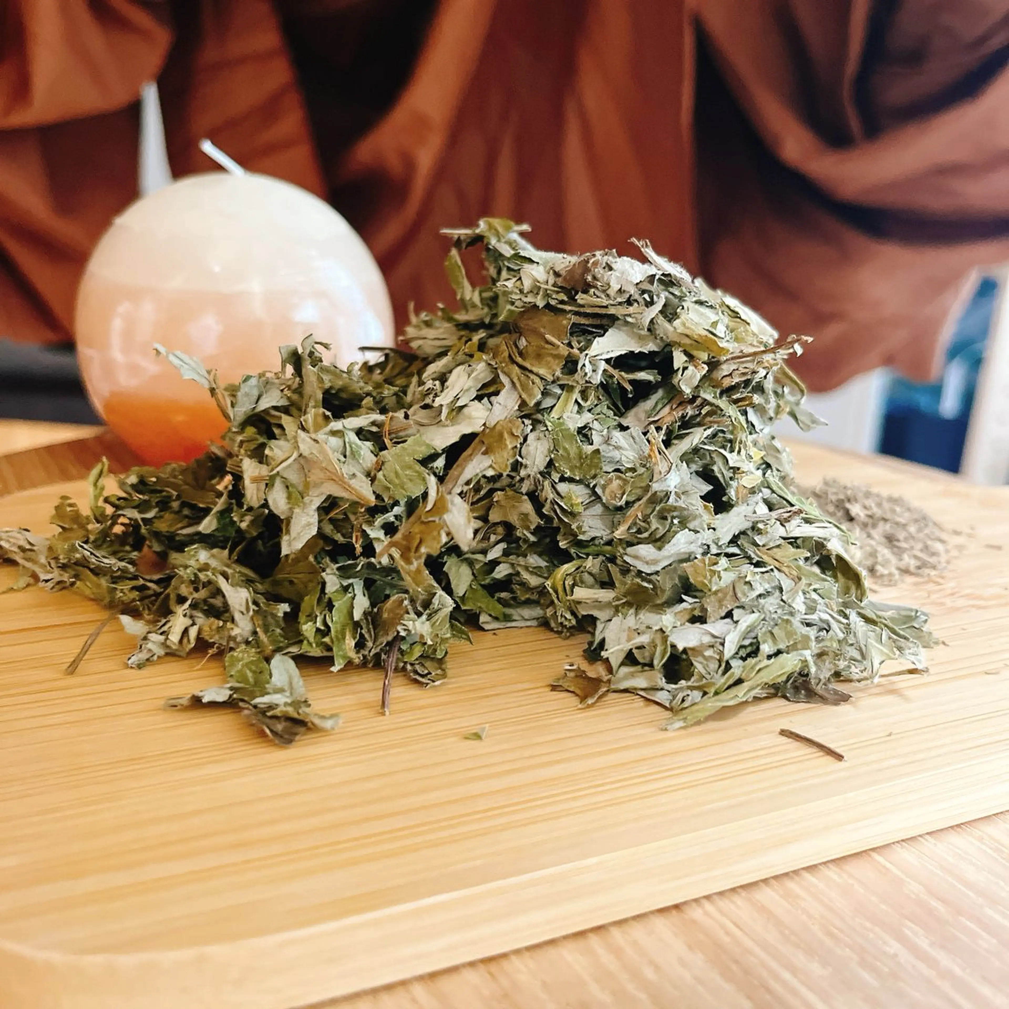 ゆらぎの季節、肩凝り、浮腫み、上品な香りでリラックスとデトックス◎今月のよもぎ蒸し◎口コミを書いて下さる方。の写真