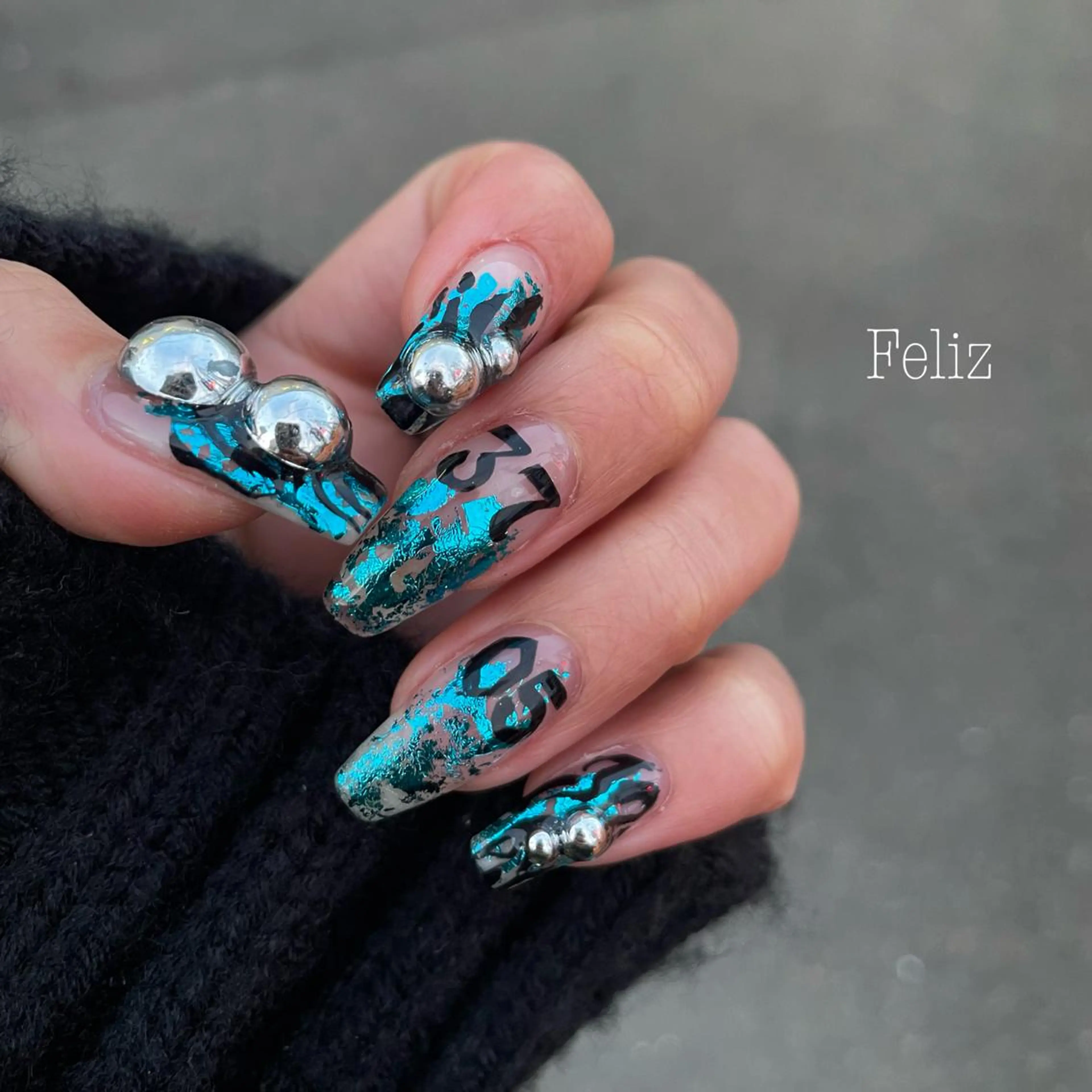 ネイル ハンドネイル ハンドケア Feliz 楽しいネイルサロンのネイルデザイン