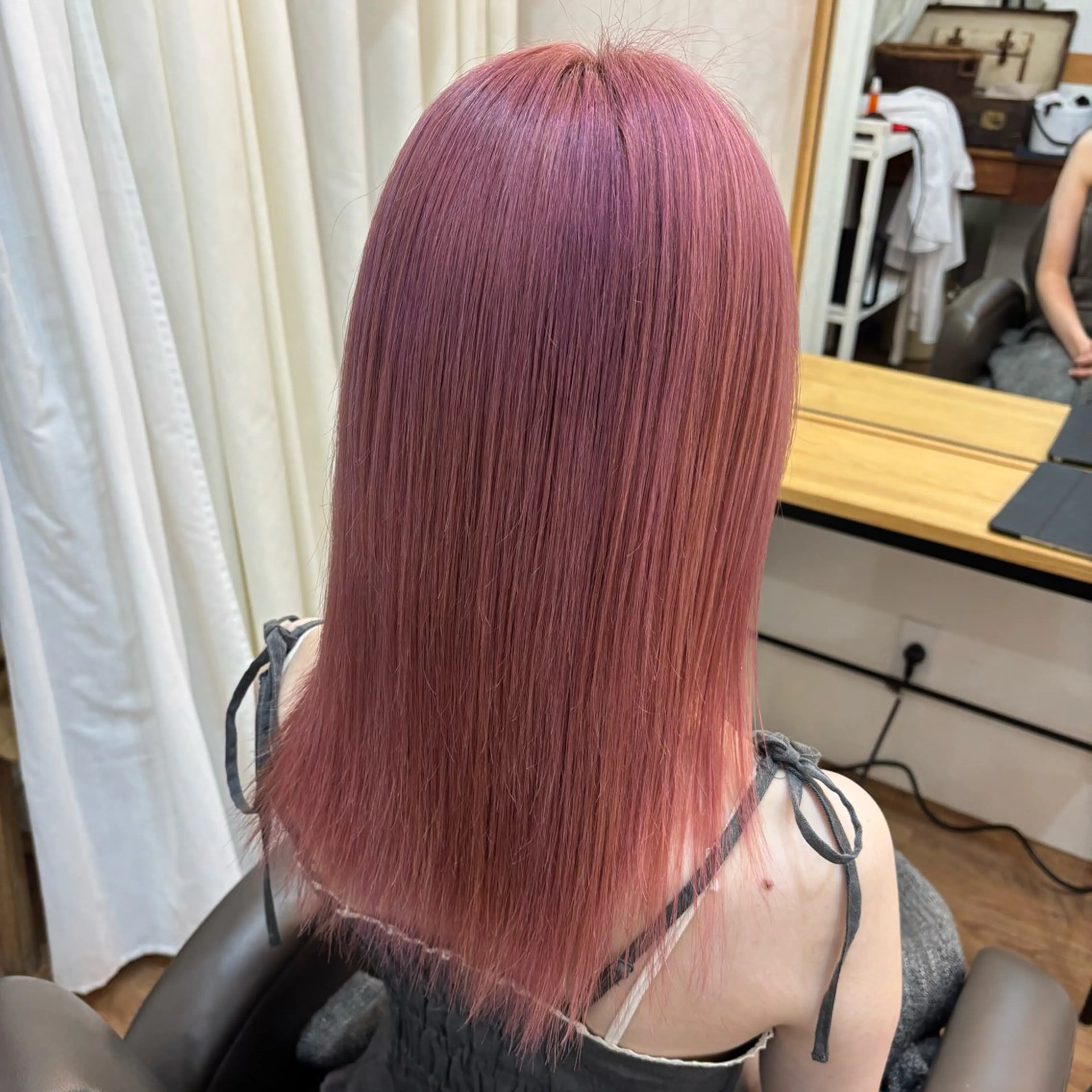 ロング カラー ブリーチ ヘアカラー asuka モデル募集中🪄のヘアスタイル