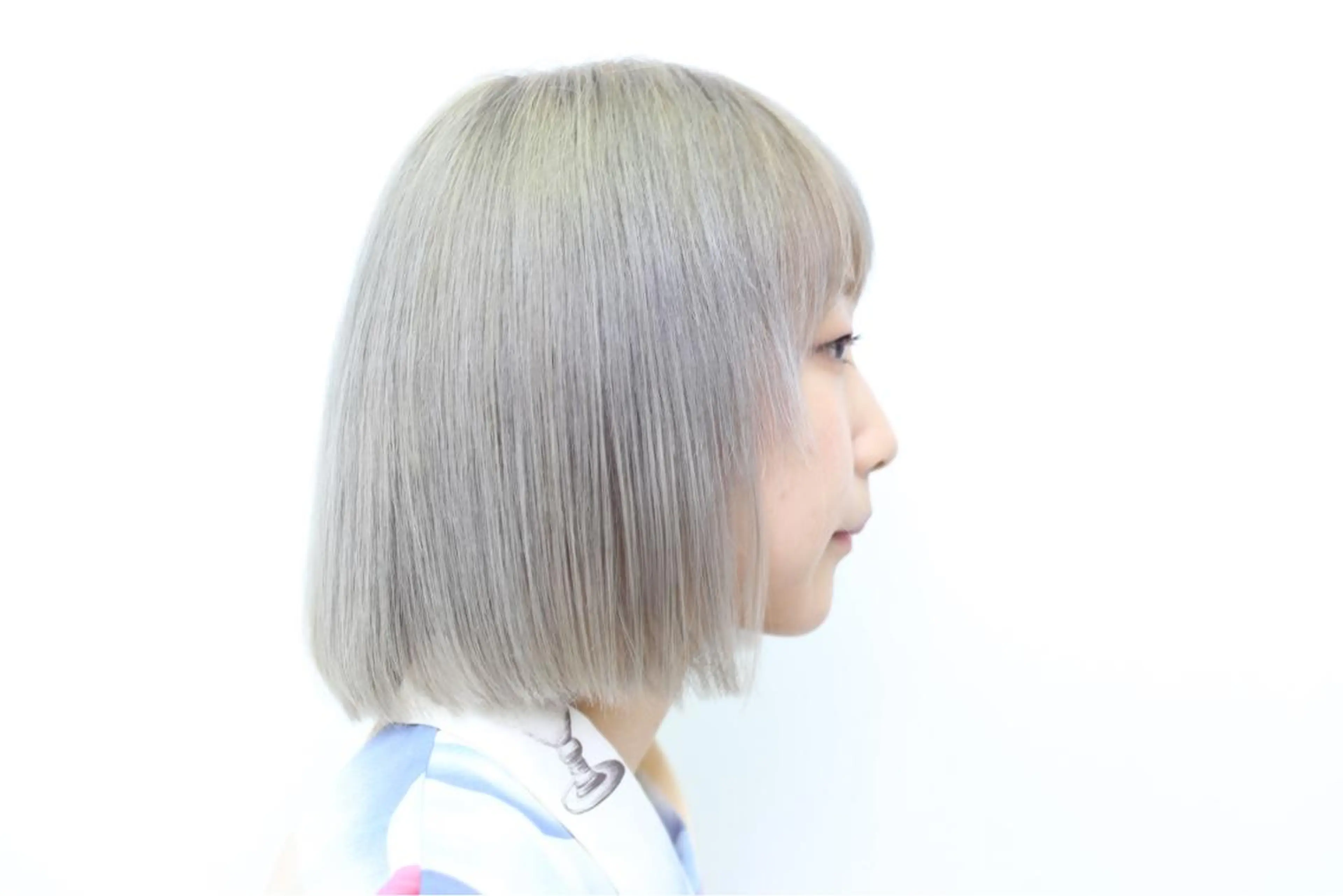 ミディアム 難波/心斎橋/ボブ/ 髪質改善/ハイトーンのヘアスタイル