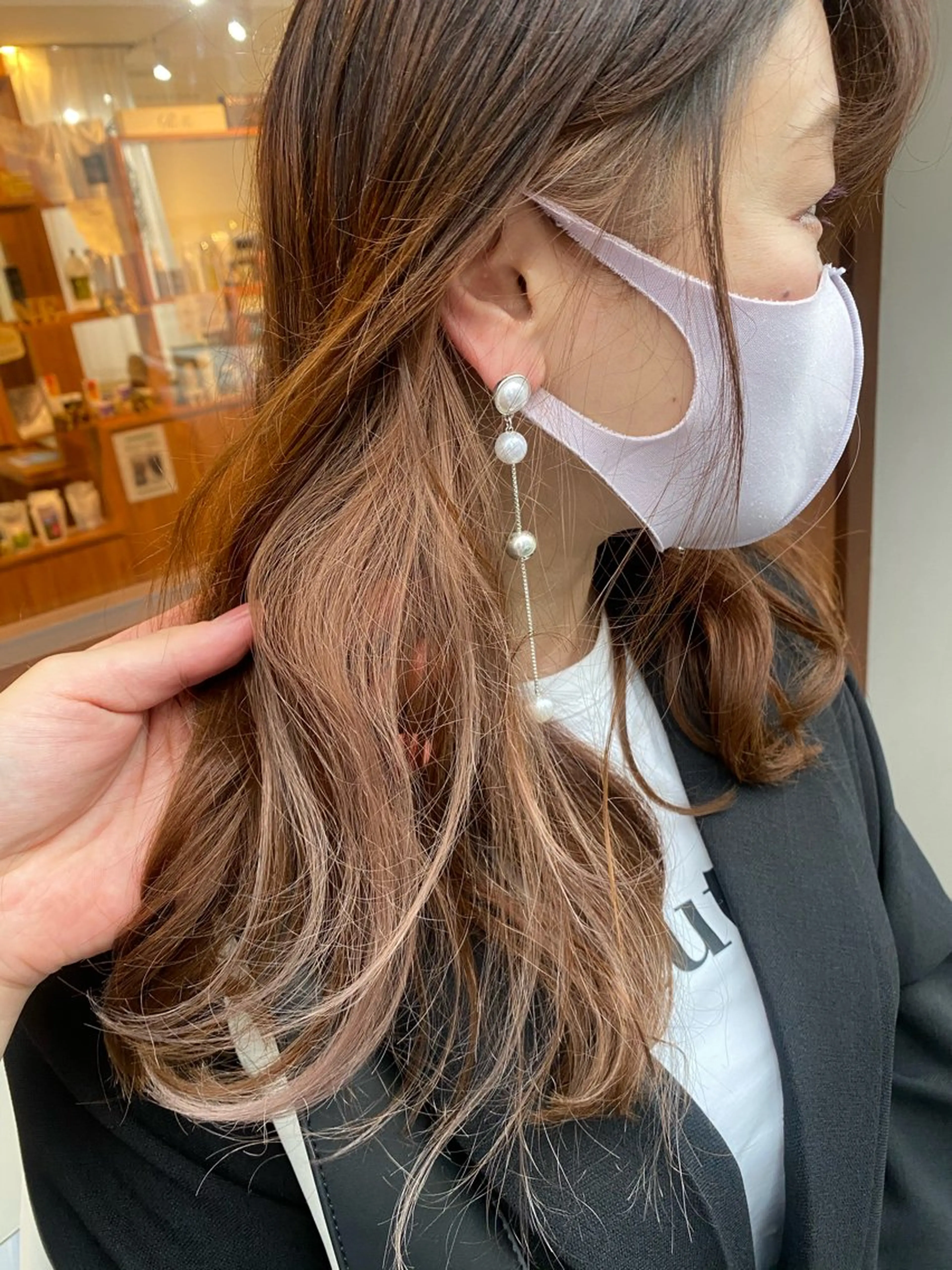 ロング カラー イヤリングカラー カット 縮毛矯正 縮毛矯正とレイヤー カット/杉村凜汰郎のヘアスタイル