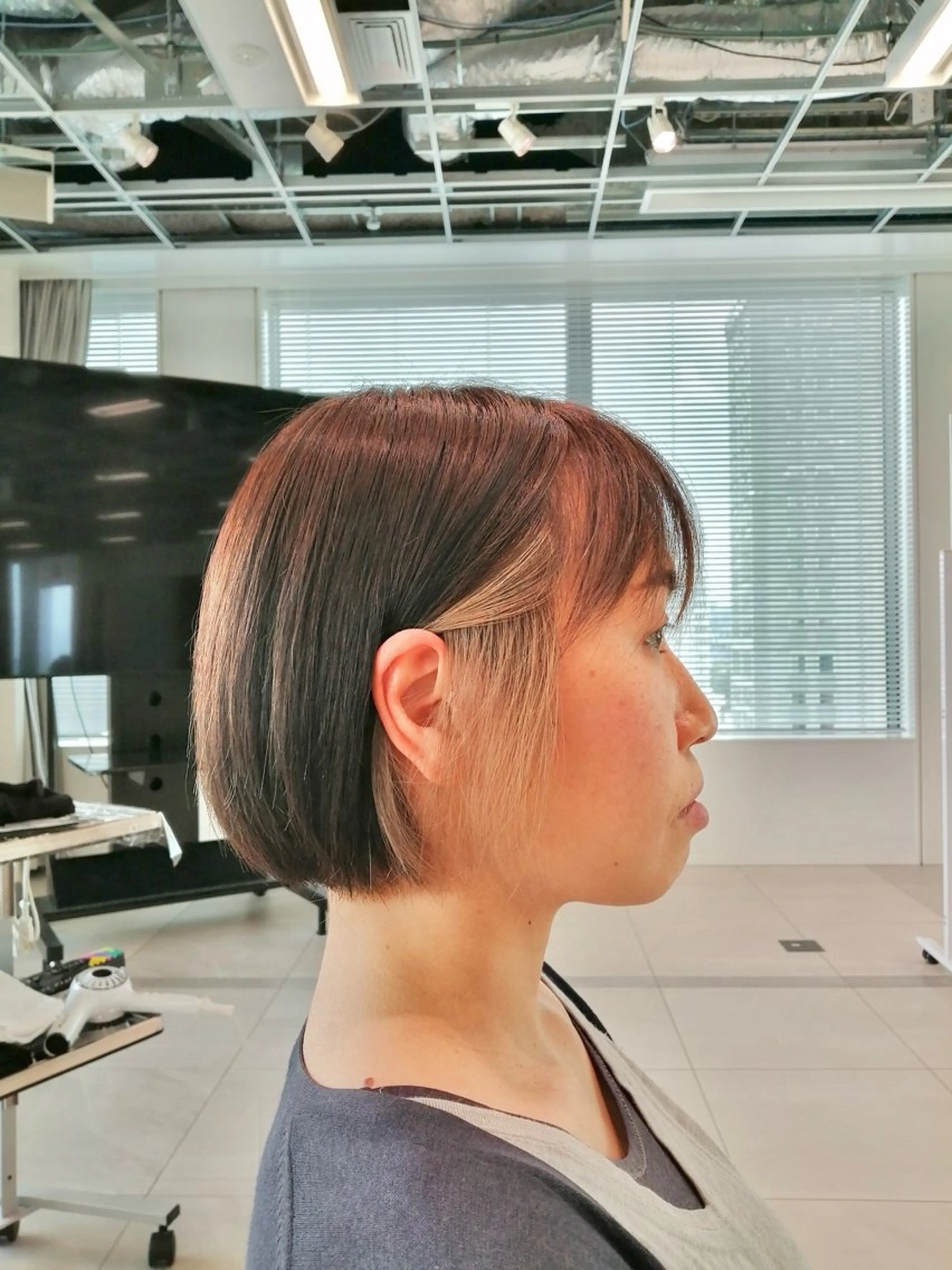 ショート カラー ヘアカラー ヘアセット 【23時まで営業】 酒井啓佑のヘアスタイル