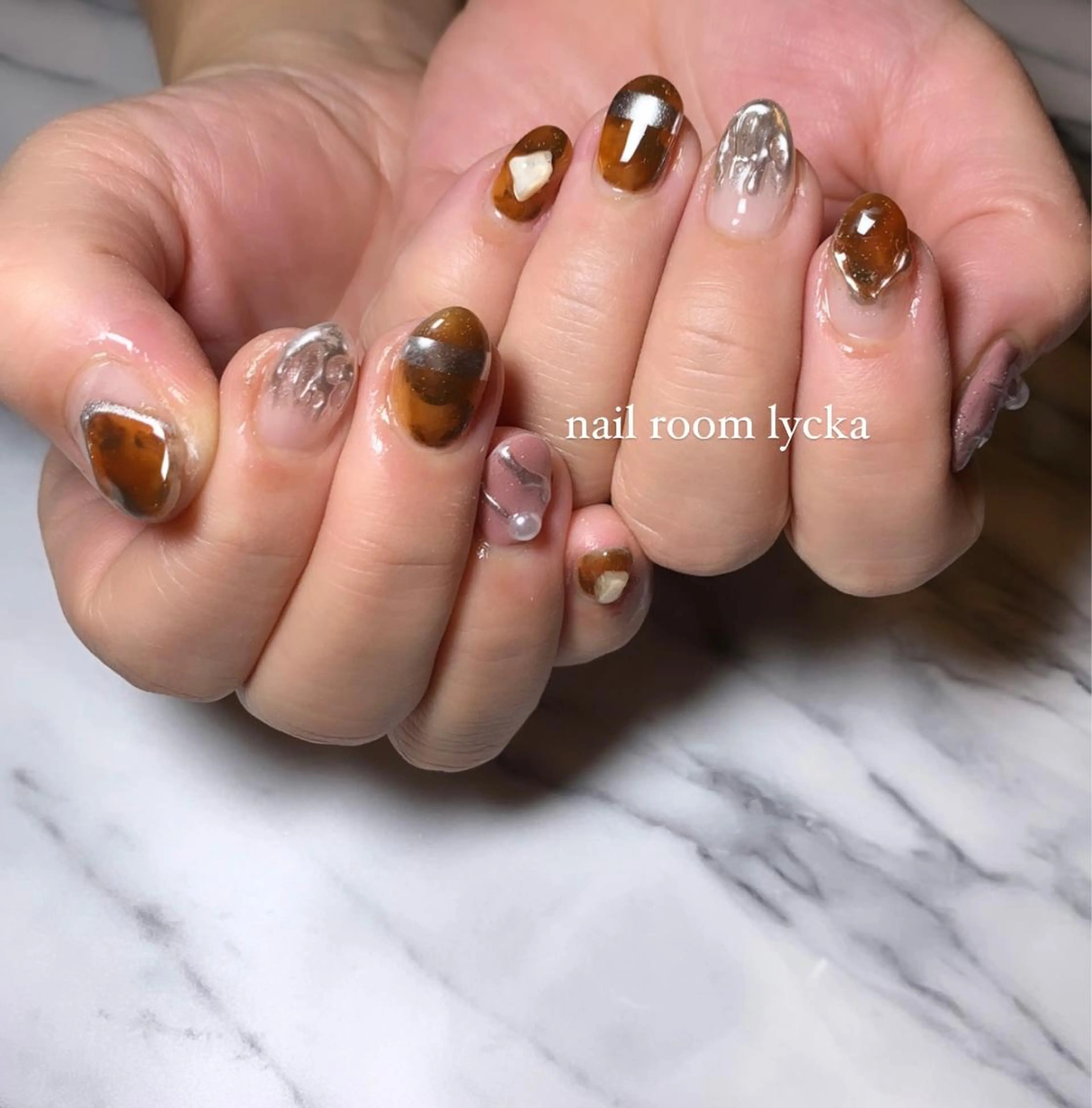 ネイル ﾈｲﾙﾙｰﾑﾘｯｶ 𝐦𝐚𝐲𝐮のネイルデザイン