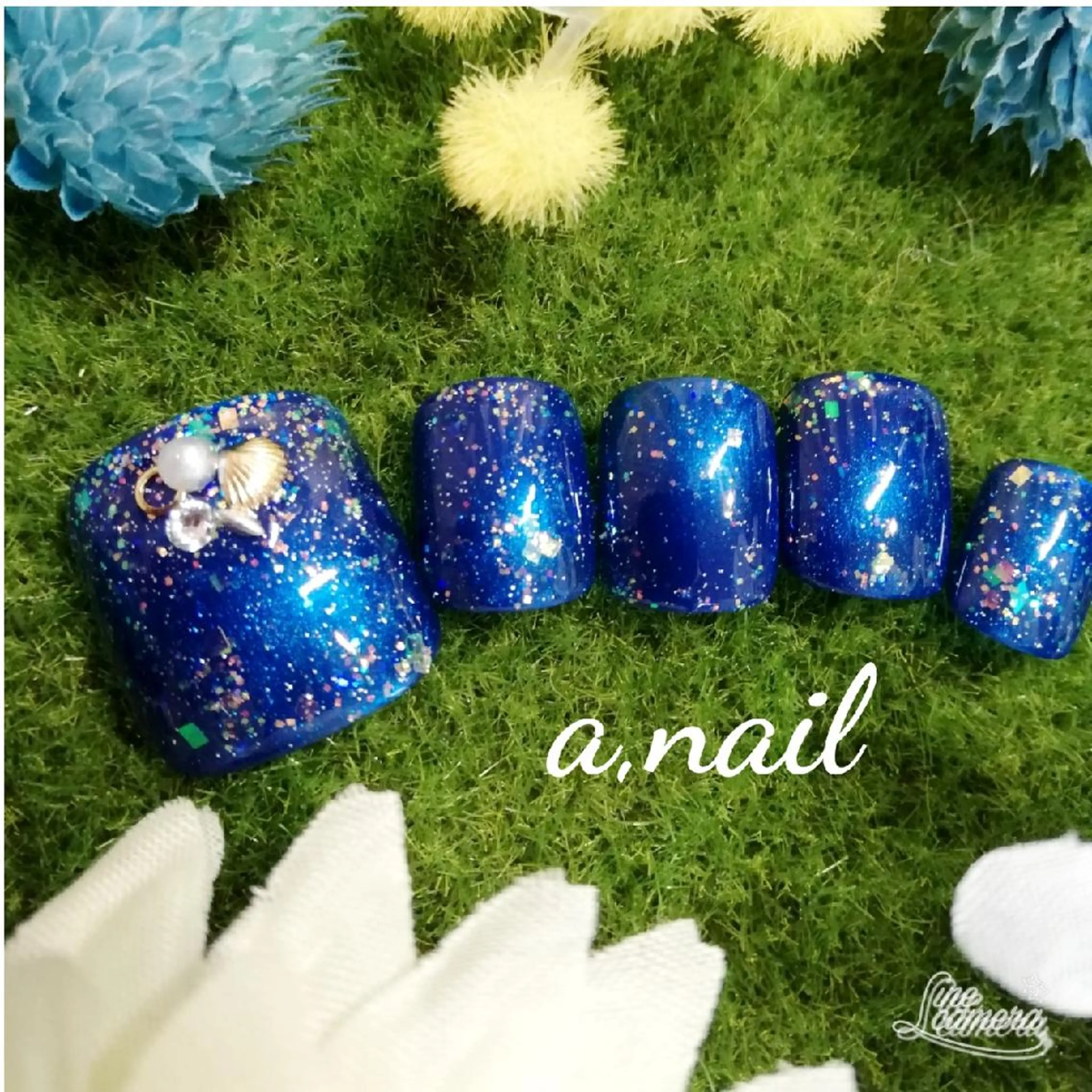 ネイル フットネイル ストーンネイル ネイルサロン エーネイルのネイルデザイン