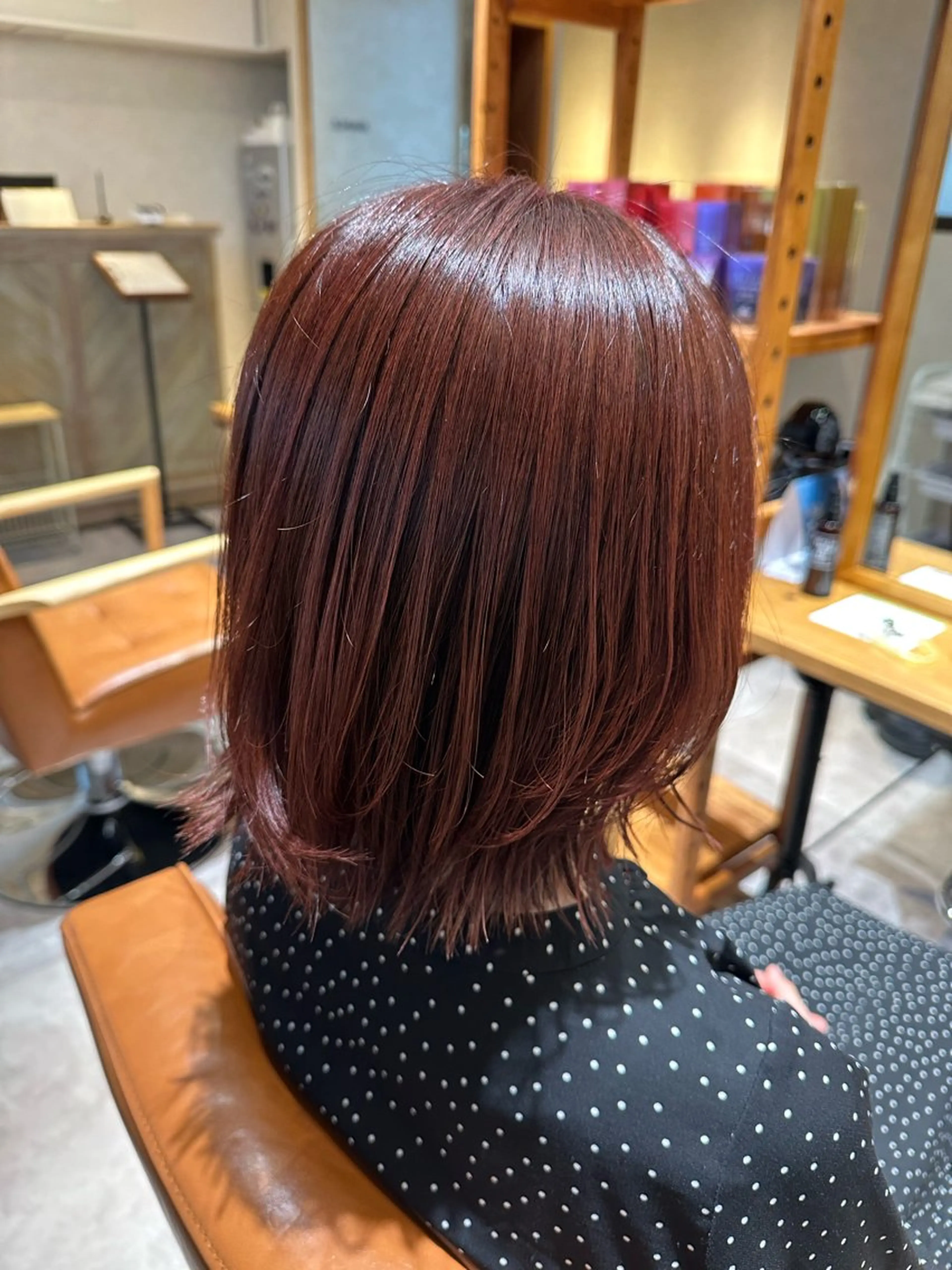 ミディアム カラー ベージュカラー ピンクカラー ピンクベージュ くびれヘア 阪本 愛実のヘアスタイル