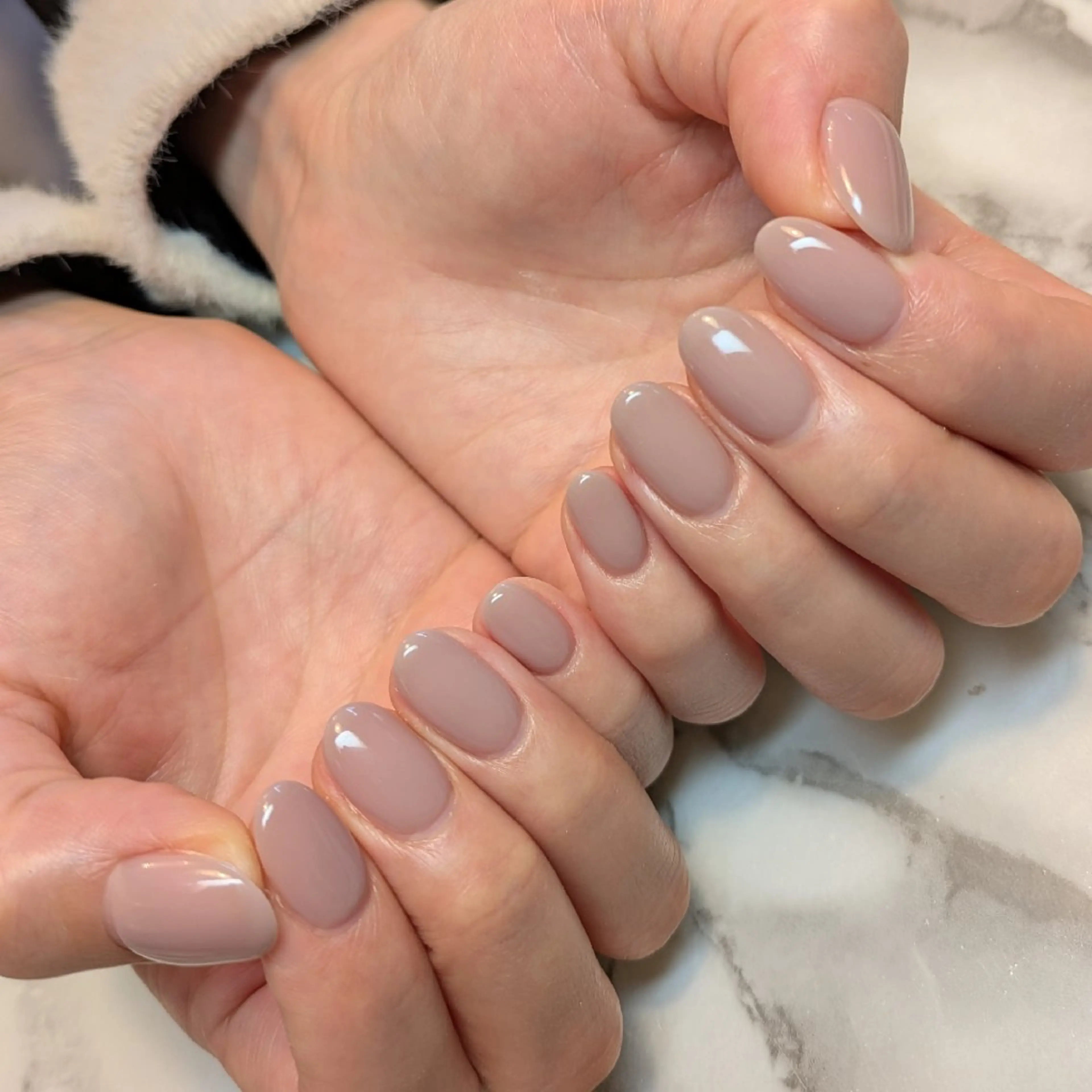 ネイル ワンカラーネイル ジェヌインネイル 河内のネイルデザイン