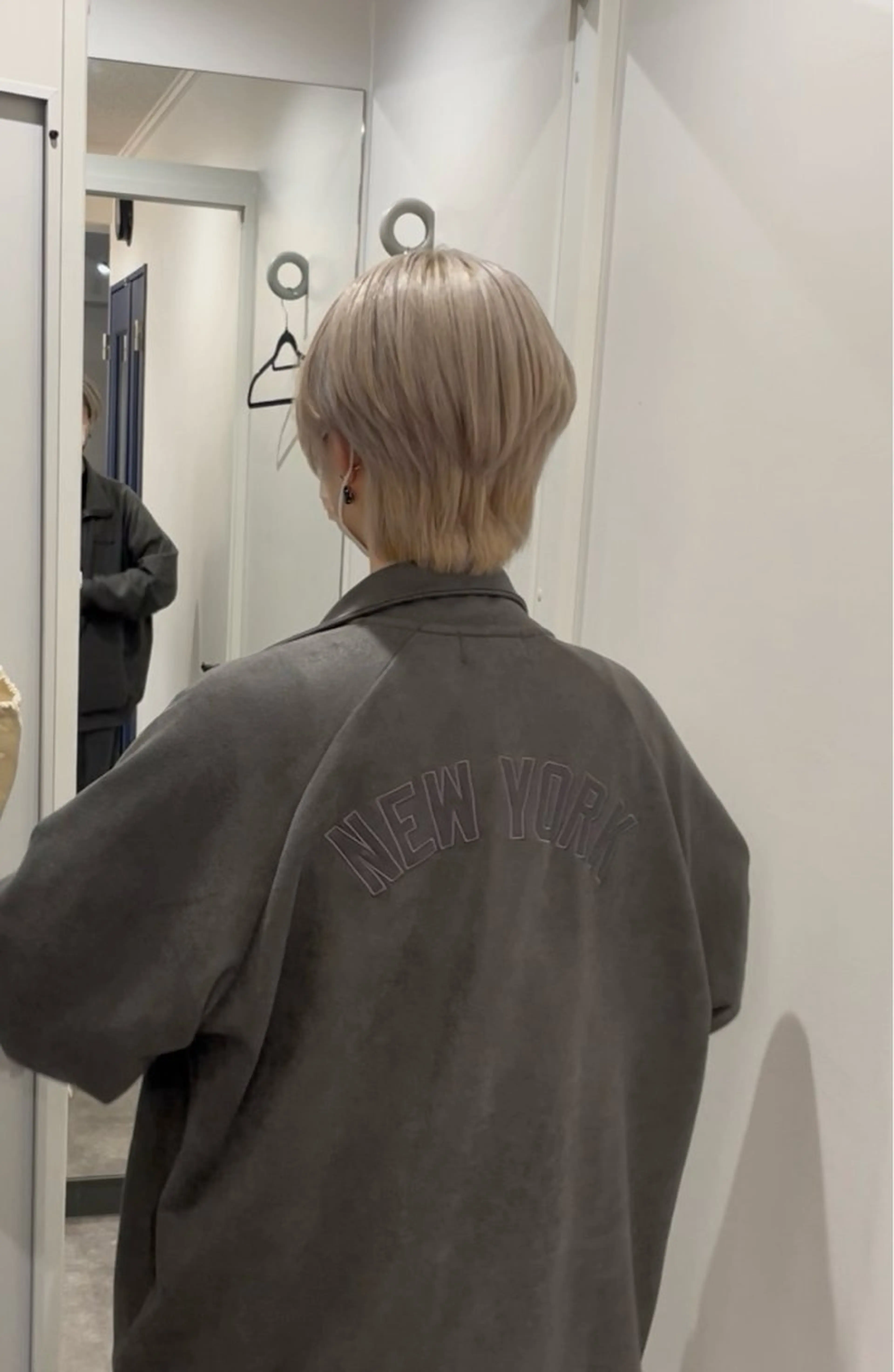 ショート カラー ベージュカラー 透明感カラー シルバー シルバーベージュ ヘアカラー ❄️透明感カラー / ハイトーン❄️WAOのヘアスタイル