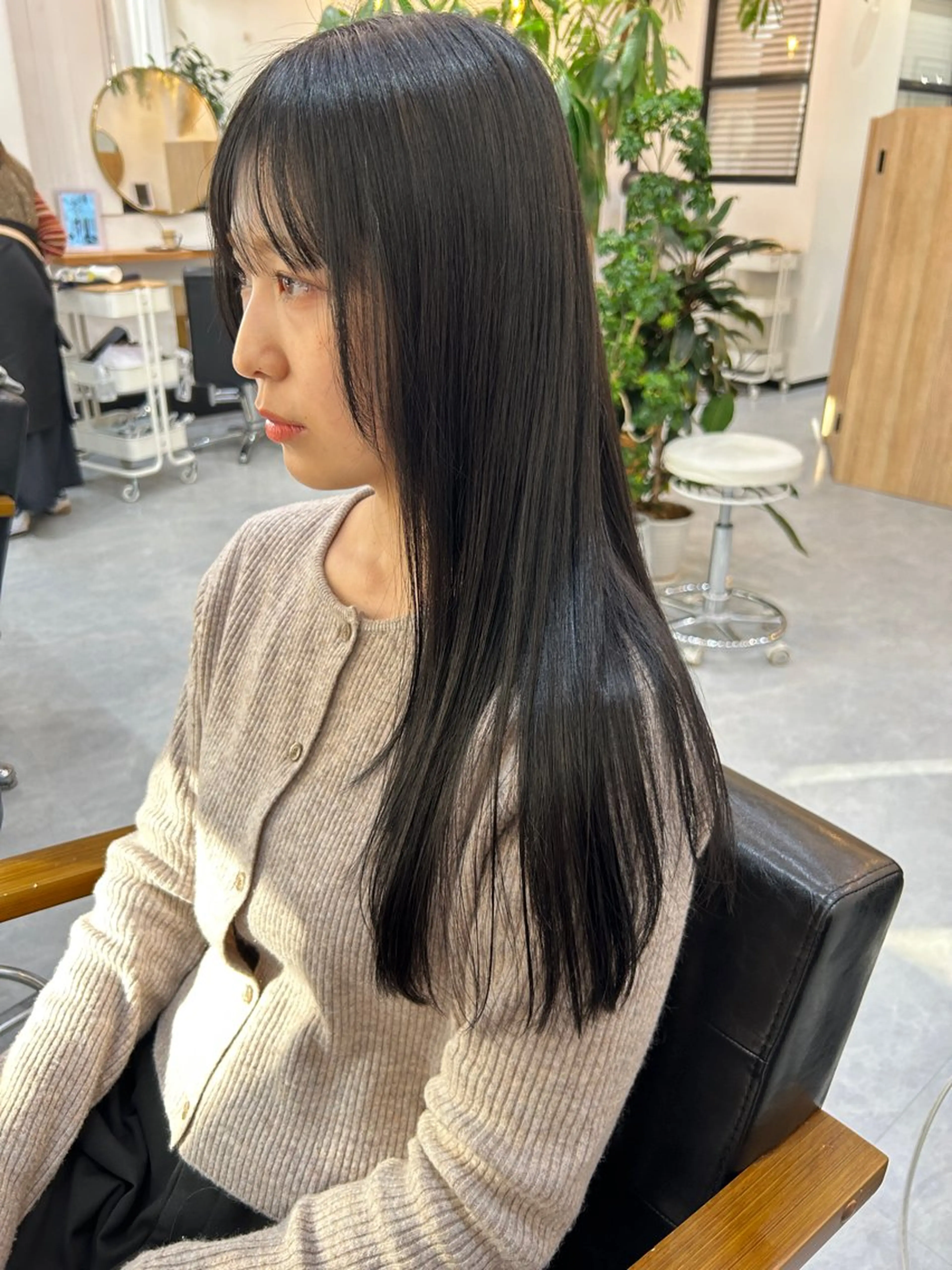 ロング カラー CARICIA 白木 由里加/新栄のヘアスタイル