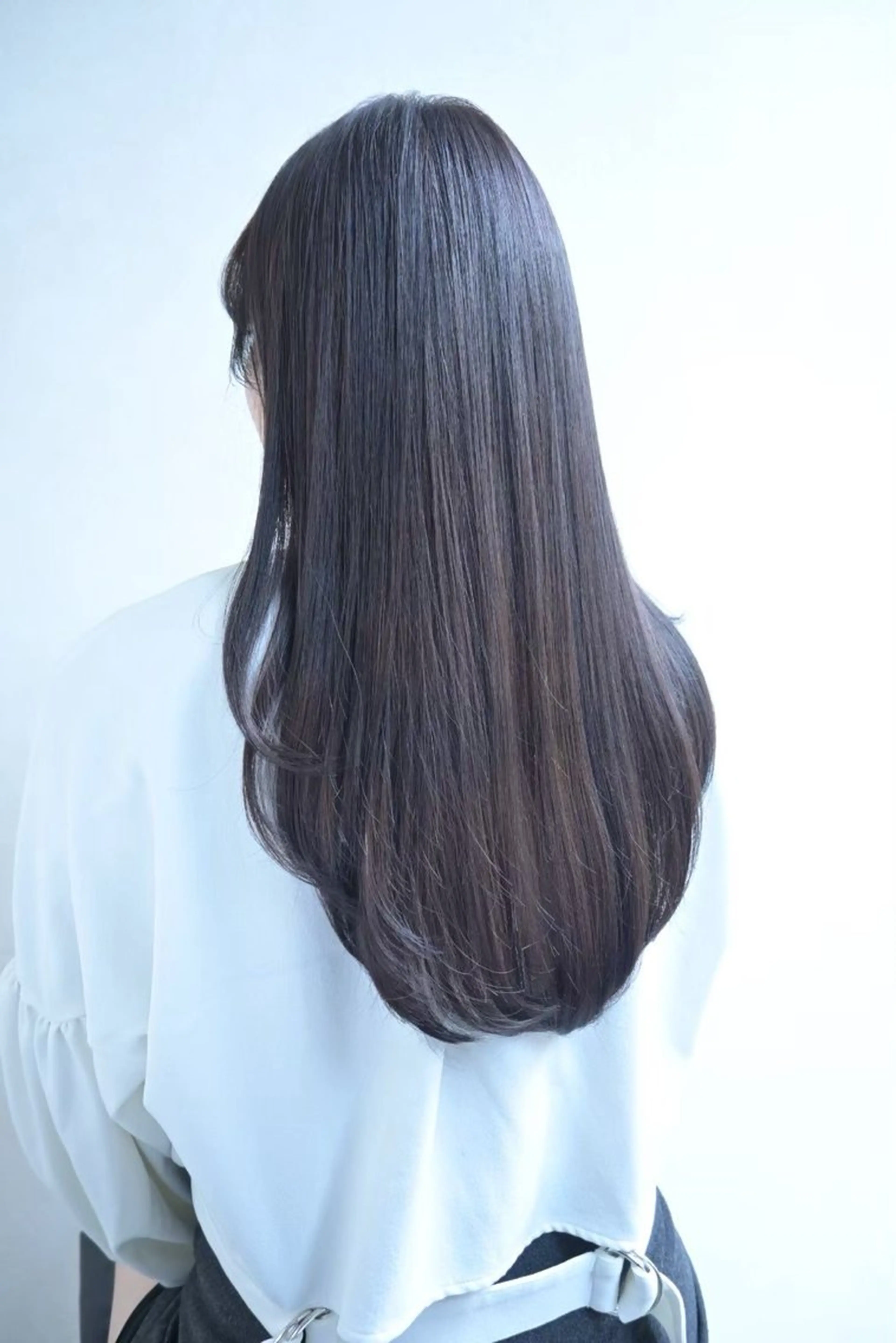 ロング ロング inity　杉本 美羽のヘアスタイル