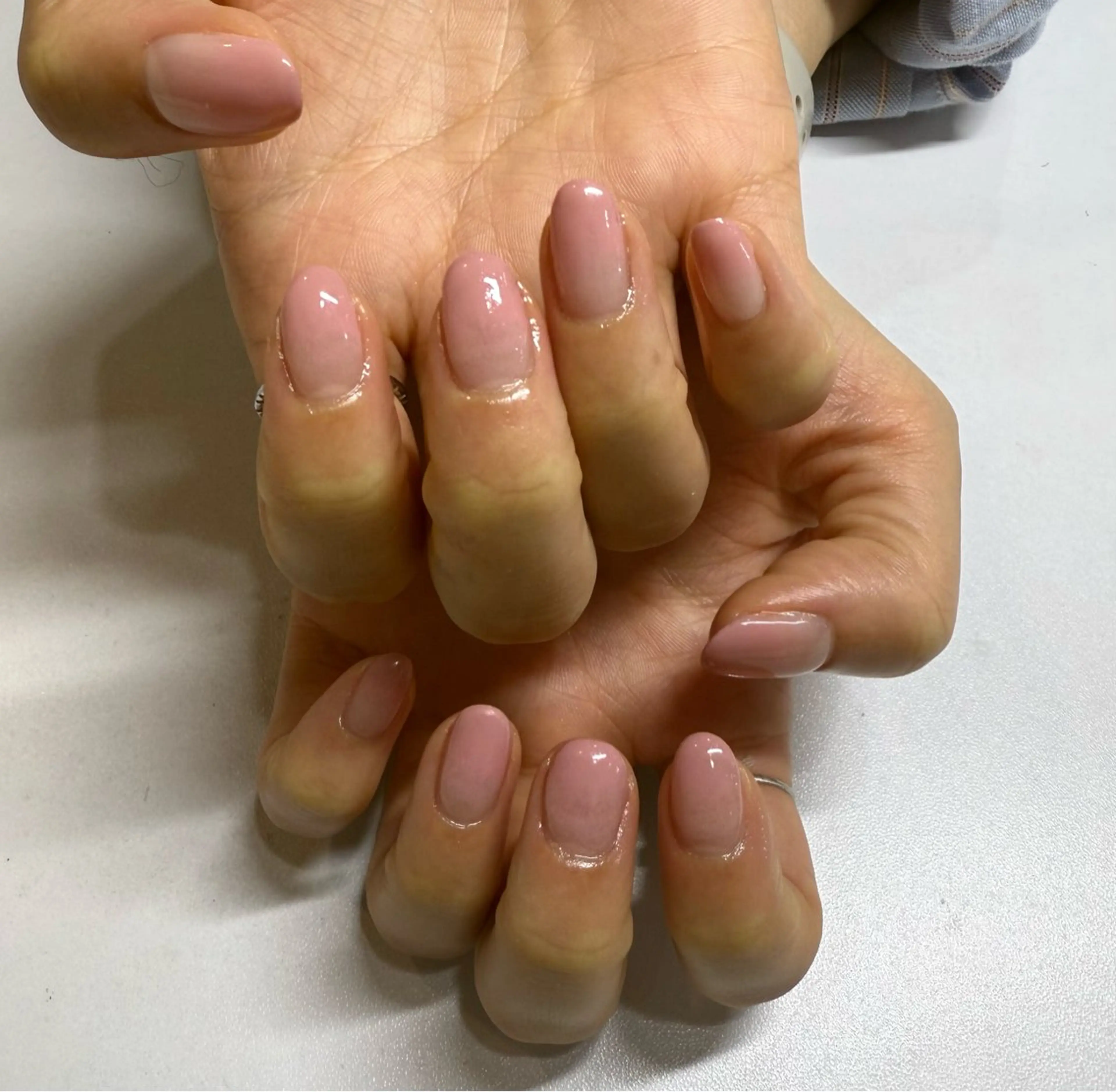 ネイル Blue Reef 四谷三丁目所属・たかの はづきのネイルデザイン