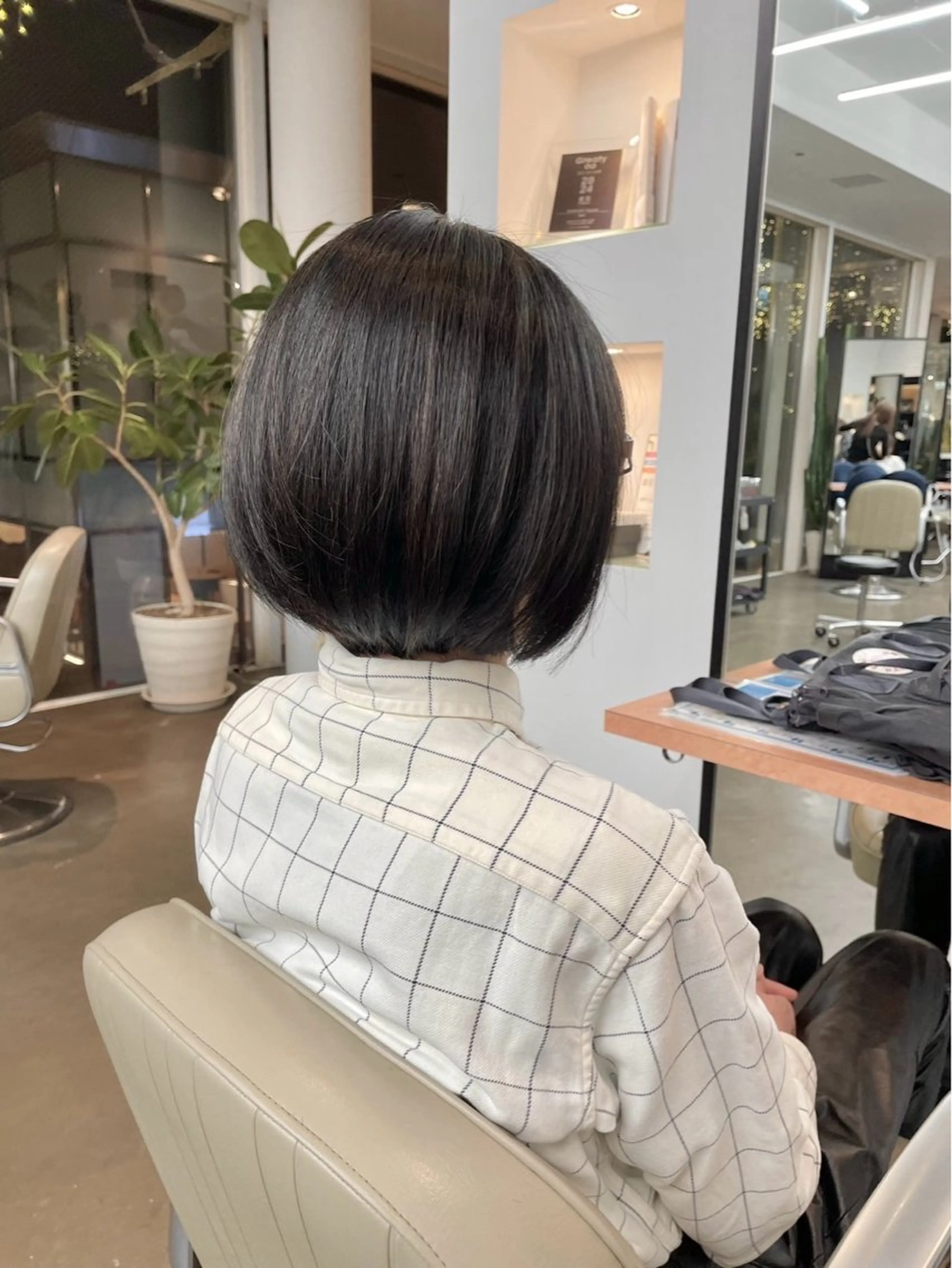 ショート ボブ カット ヘアカラー トリートメント 🎧ayaka/ボブ /透明感カラー🩵のヘアスタイル