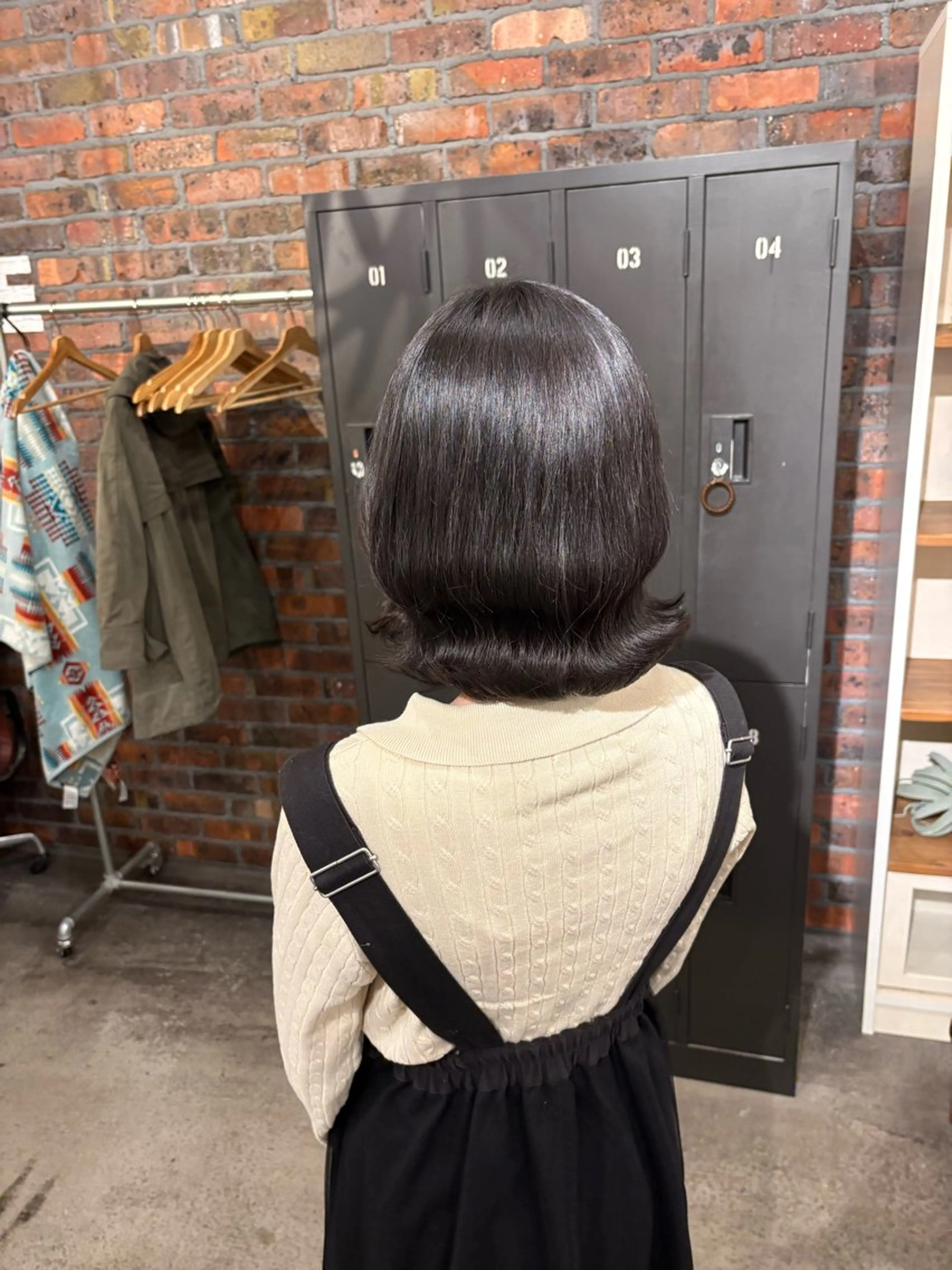 ミディアム ボブ カット the BRIDGE 加藤みのりのヘアスタイル