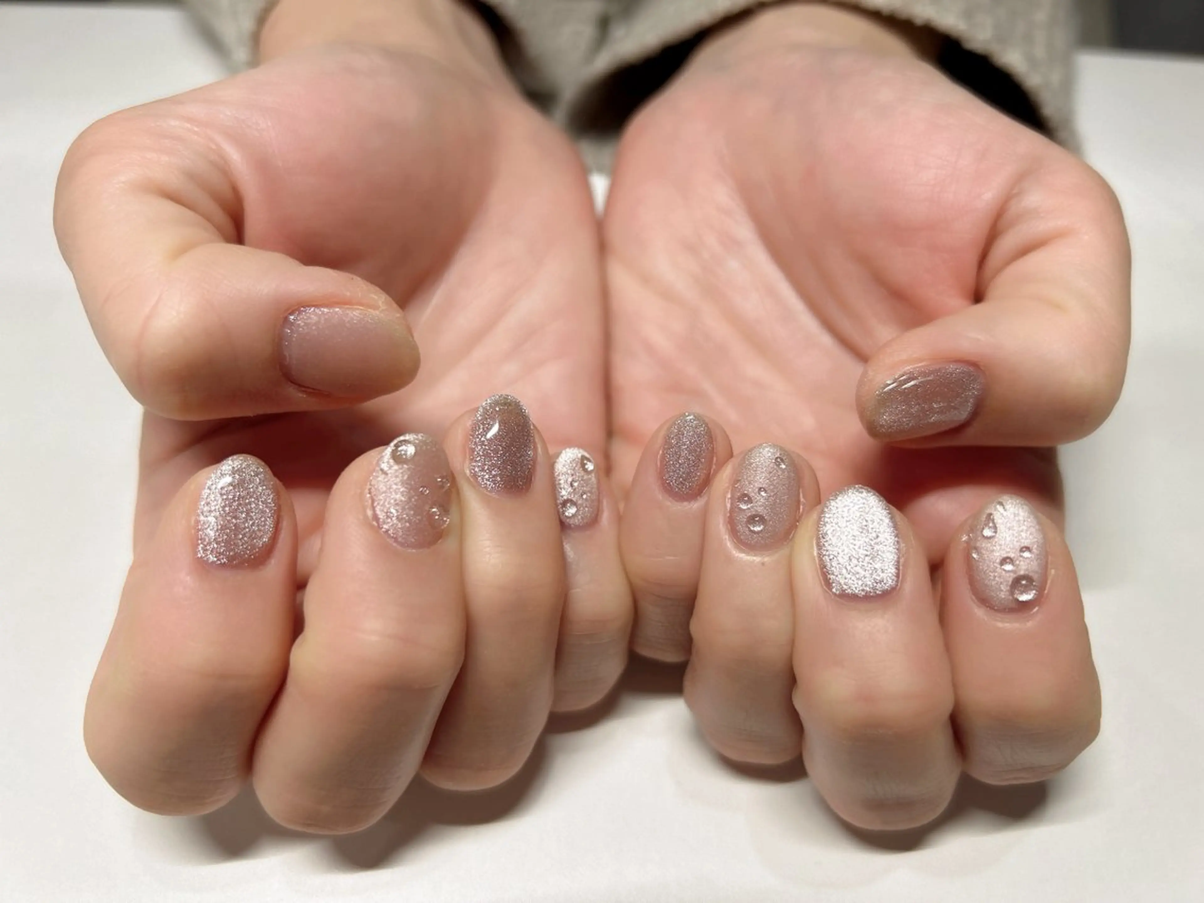 ネイル アートネイル フレンチネイル ジェルネイル グラデーション マグネットネイル ハンドネイル Miss:R 中津店所属・加藤 洋美のネイルデザイン