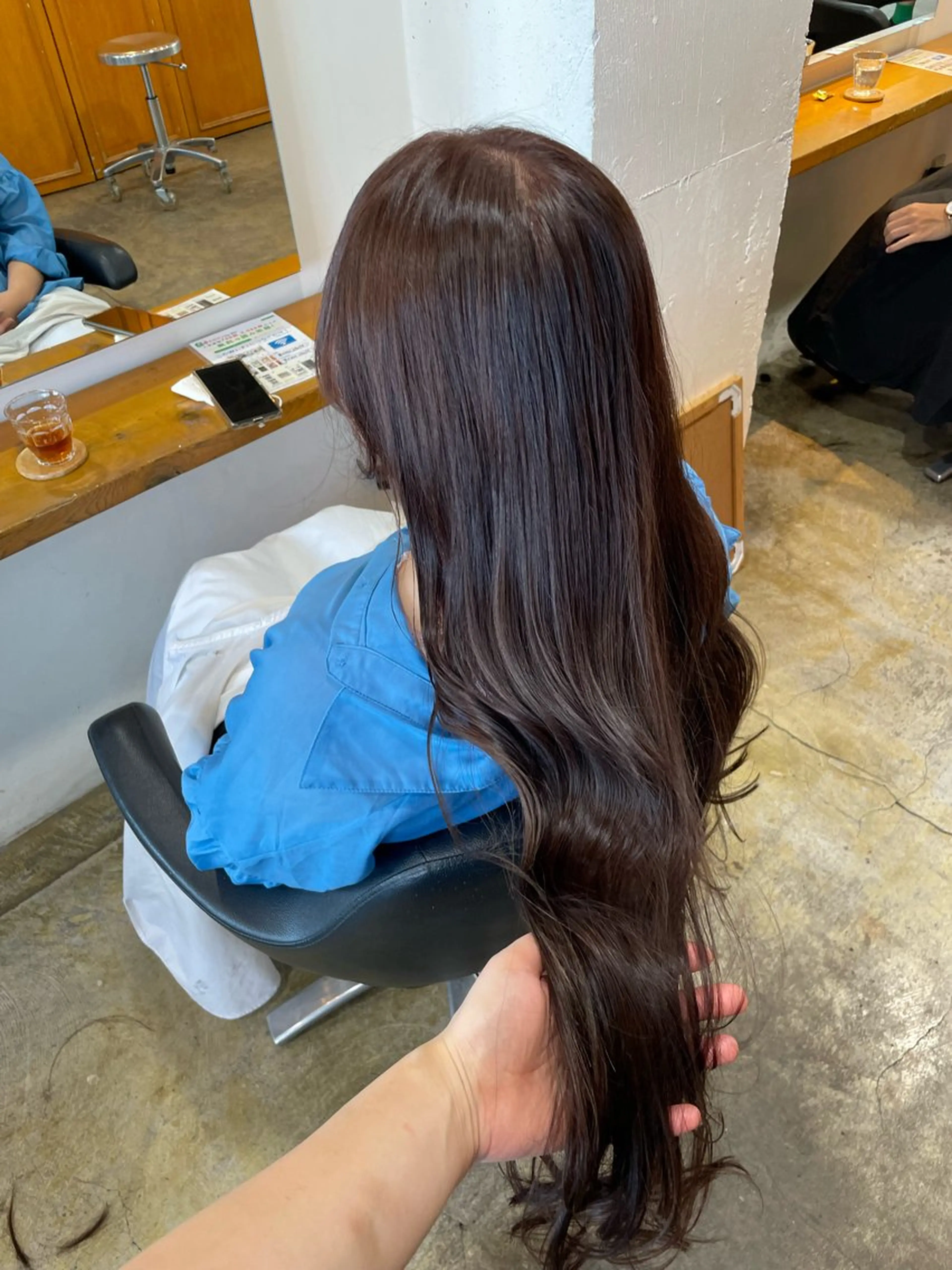 ロング カラー ベージュカラー ラベンダーカラー ラベンダーベージュ カット ヘアカラー トリートメント MIOベージュカラー 柔らかいカラーのヘアスタイル