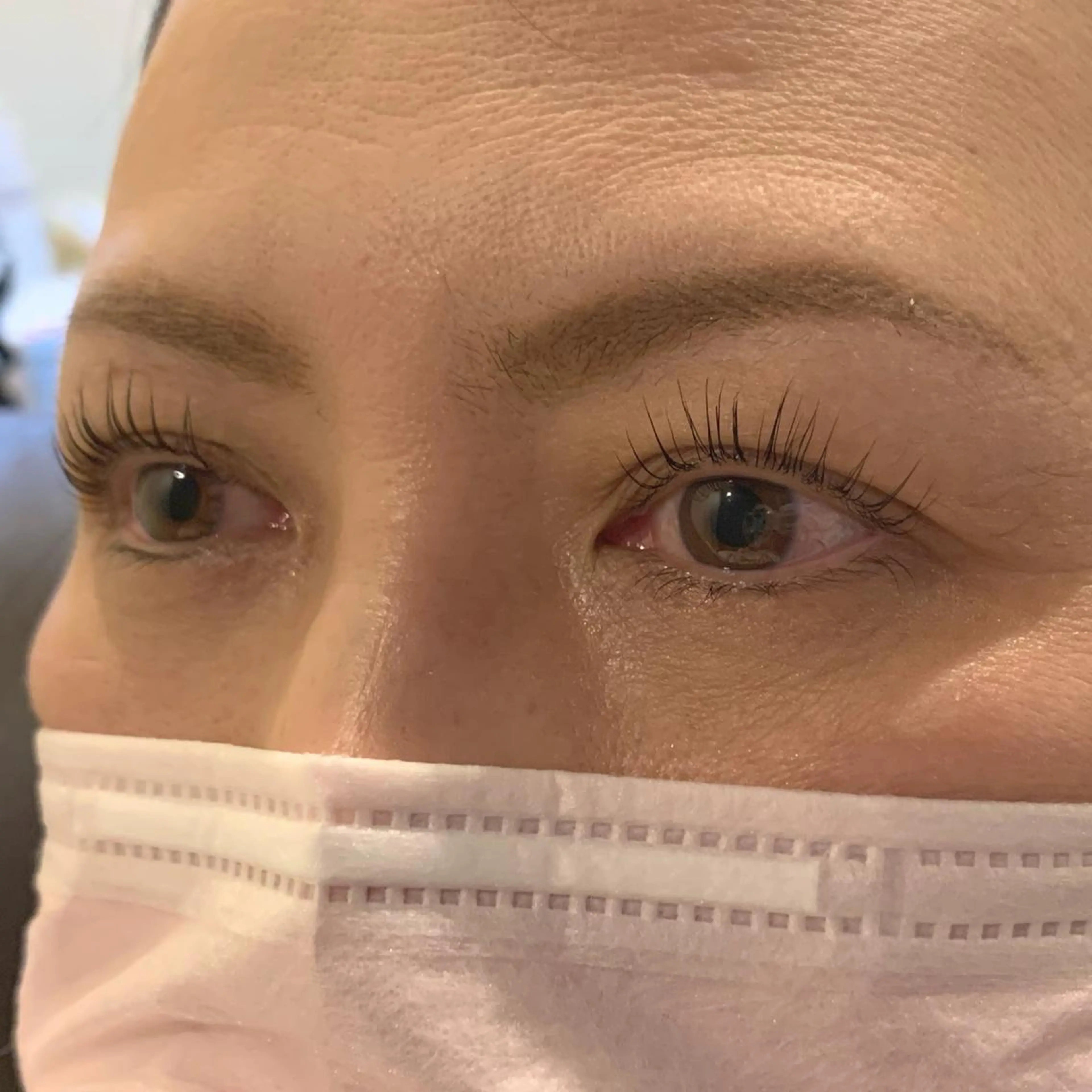 マツエク・マツパ パリジェンヌラッシュリフト 清水 茜の眉毛・アイブロウイメージ