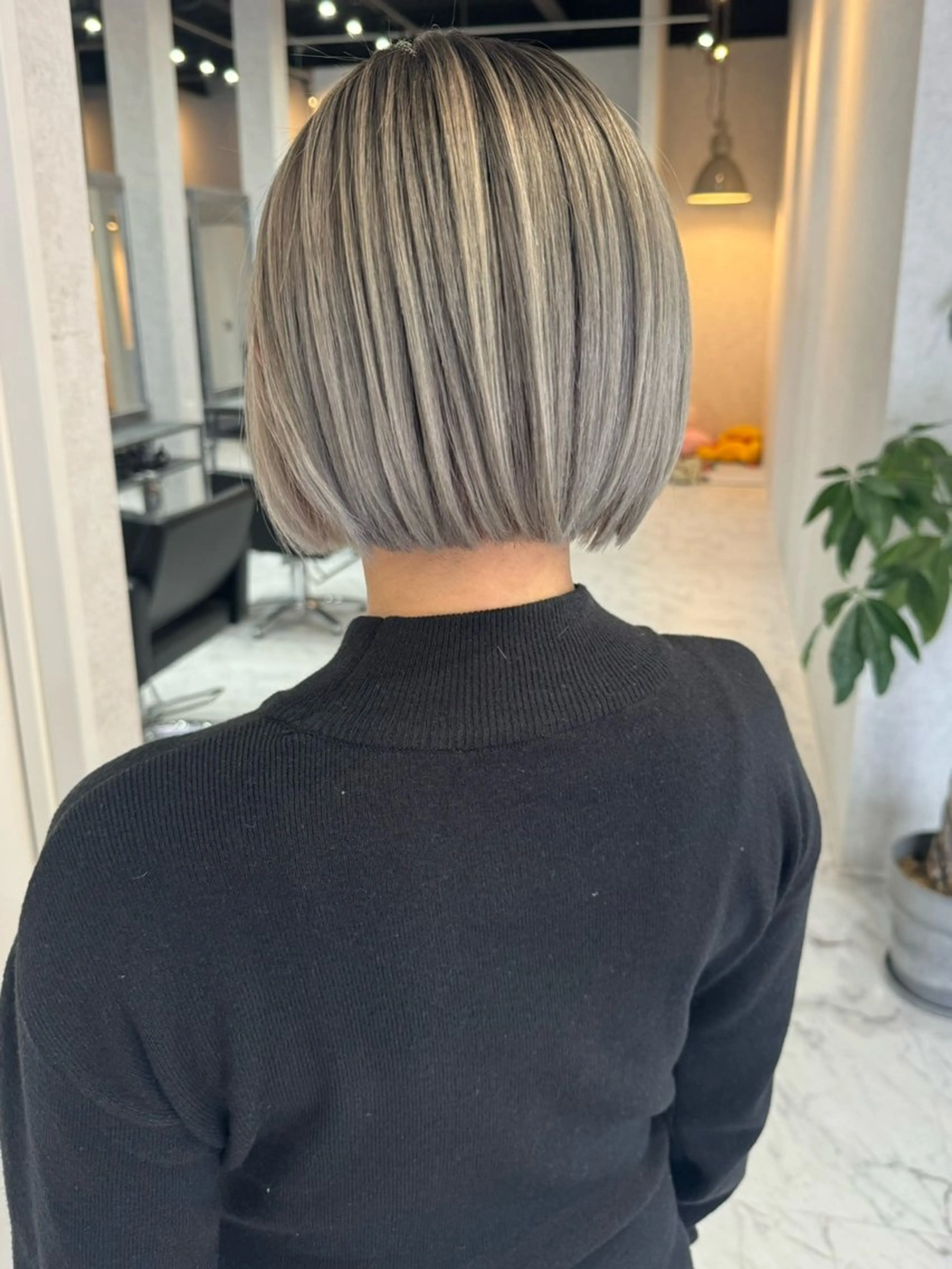 ショート カラー ヘアアレンジ ショートボブ バレイヤージュ ブリーチ ケアブリーチ デザインカラー カット ヘアカラー トリートメント アンドウ ユウ/ レイヤーカット/韓国のヘアスタイル