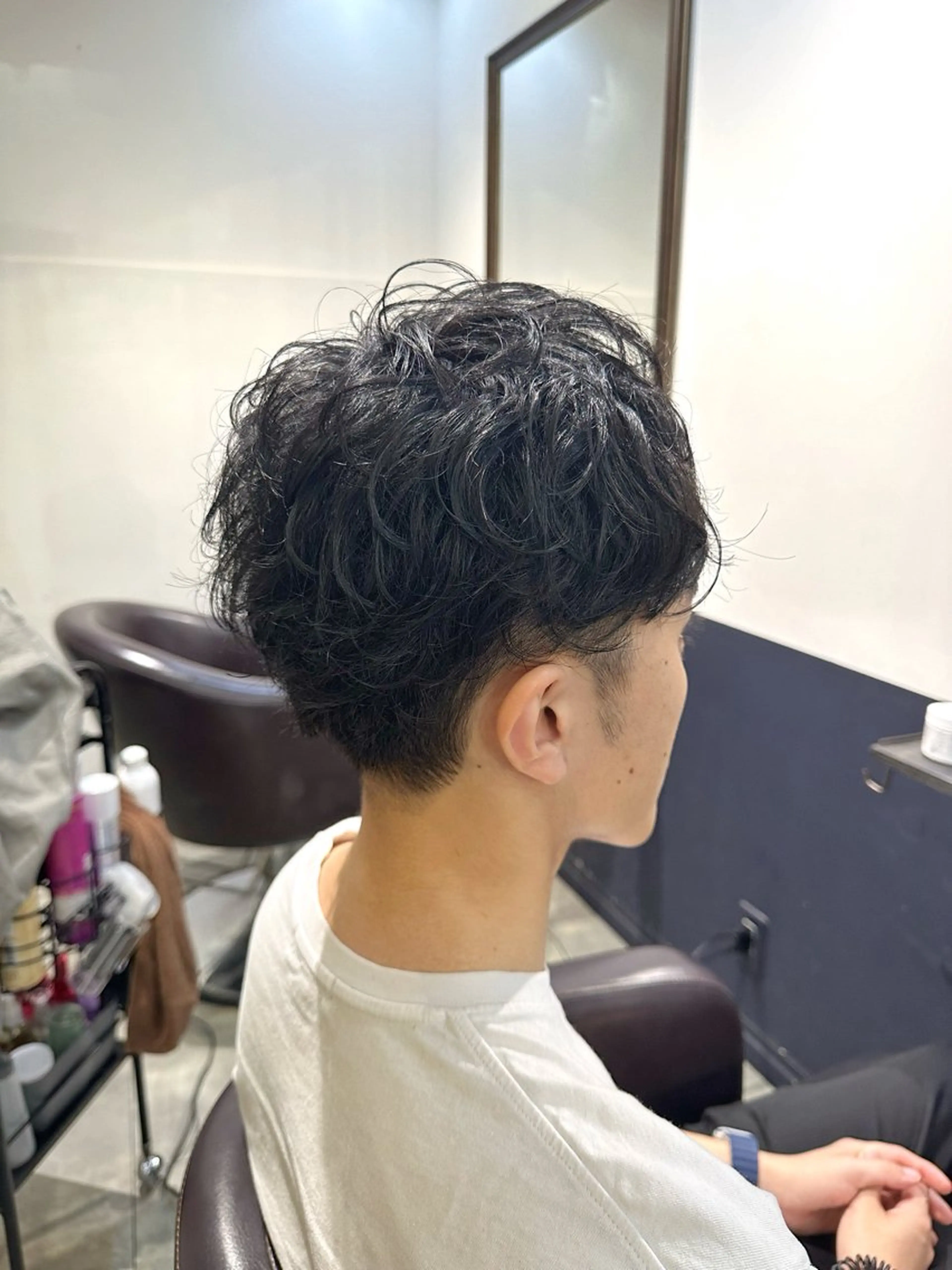 ショート カット パーマ ハイトーン✨髪質 改善🫧RYOのヘアスタイル