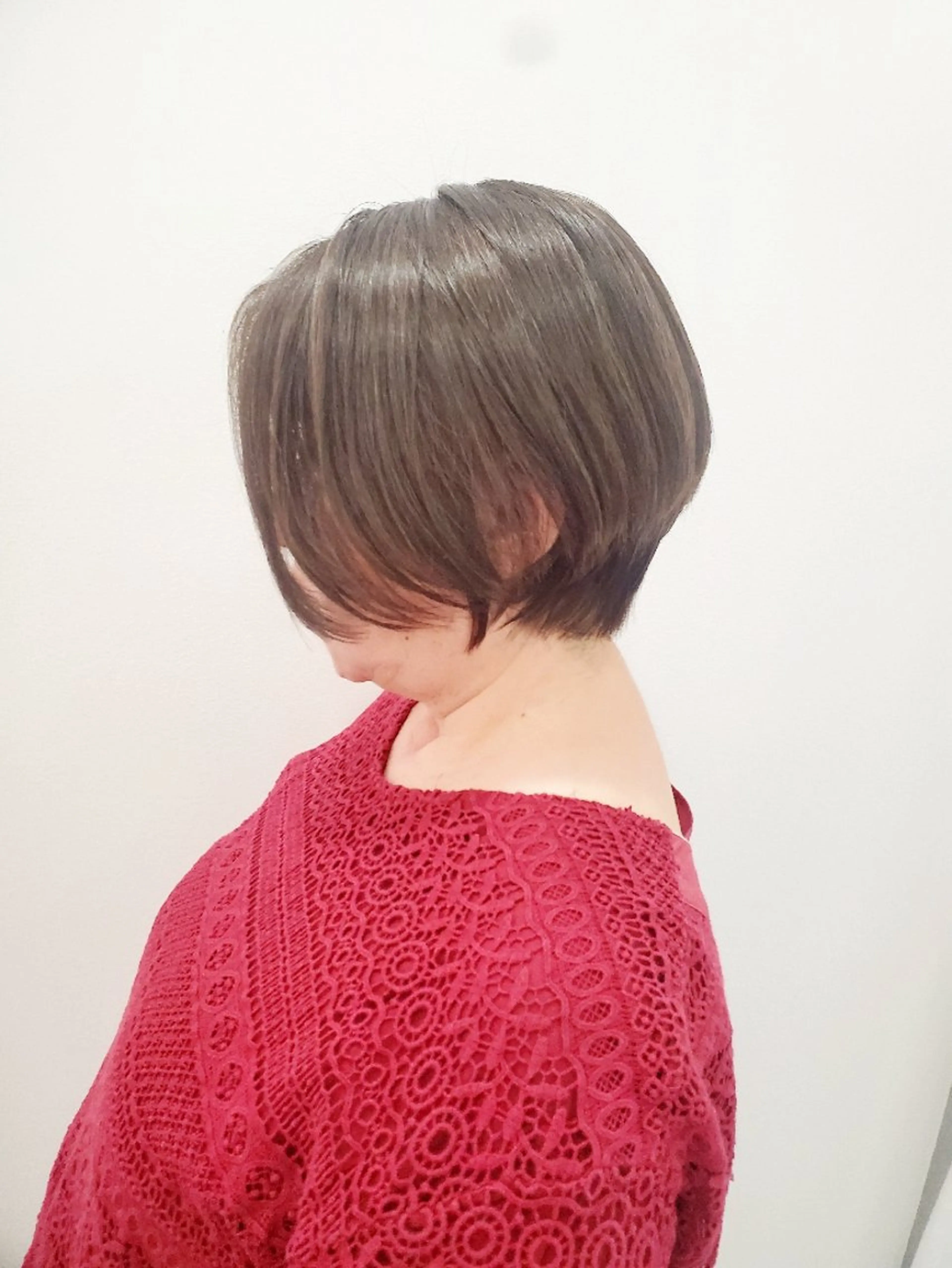 ショート カラー カット ヘアカラー トリートメント ヘッドスパ 齋藤 愛美のヘアスタイル