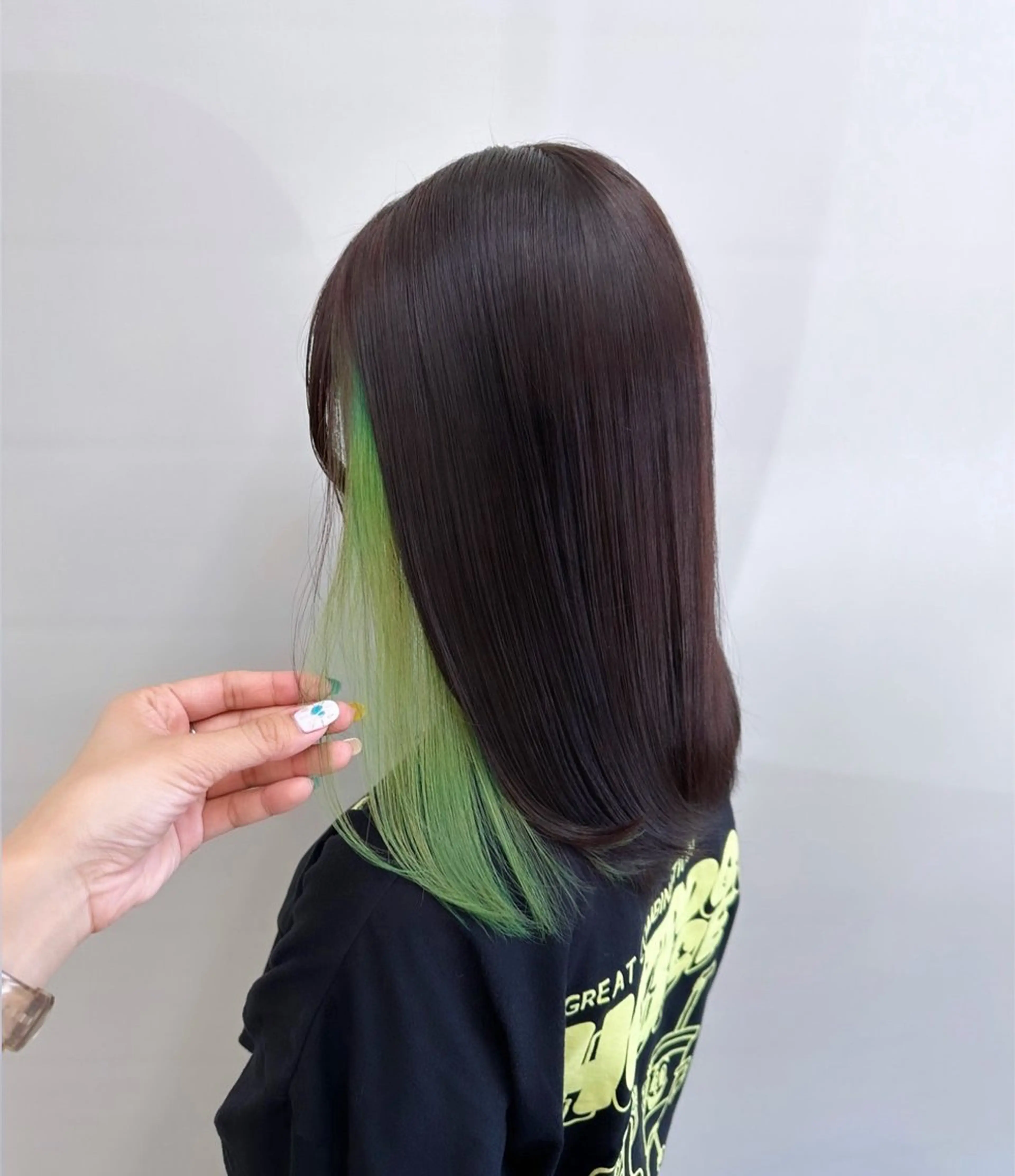 セミロング ヘアカラー 近藤 楓花のヘアスタイル