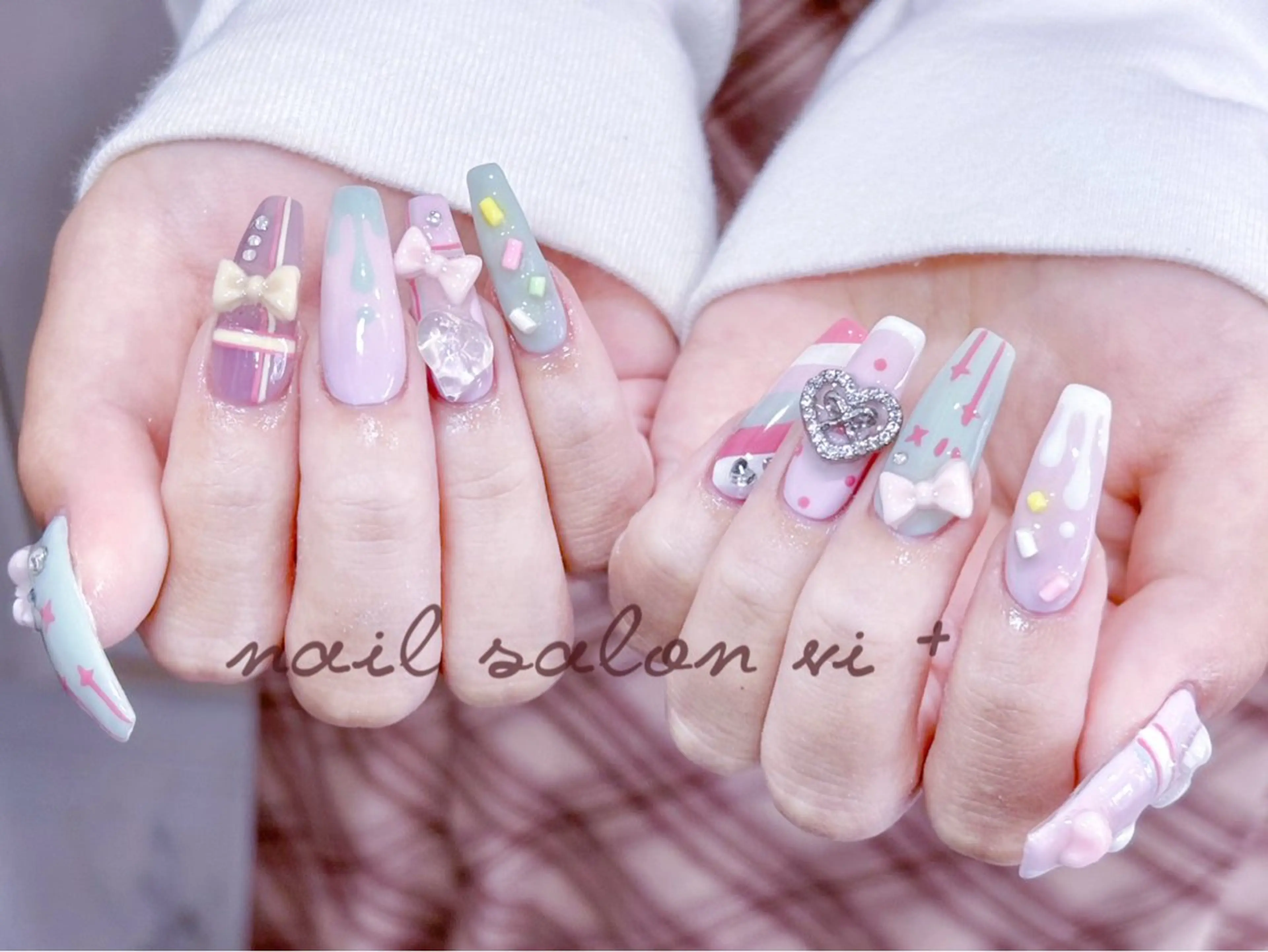 ネイル ハンドネイル ✨Nailsalon Vi+✨のネイルデザイン