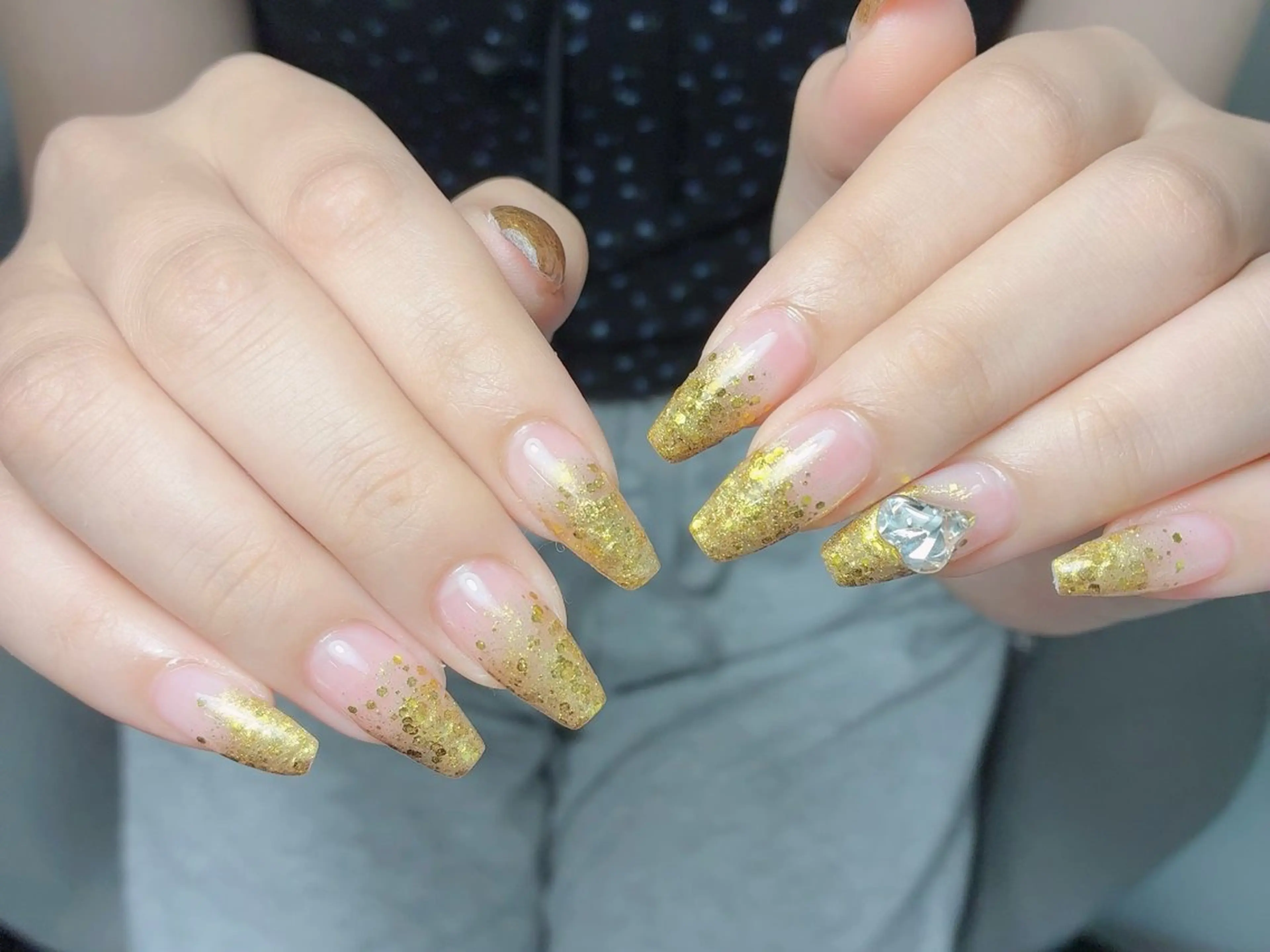 ネイル オーロラネイル 長さ出し フレンチネイル ジェルネイル ガラスフレンチ ハンドネイル Rela・S NAILのネイルデザイン