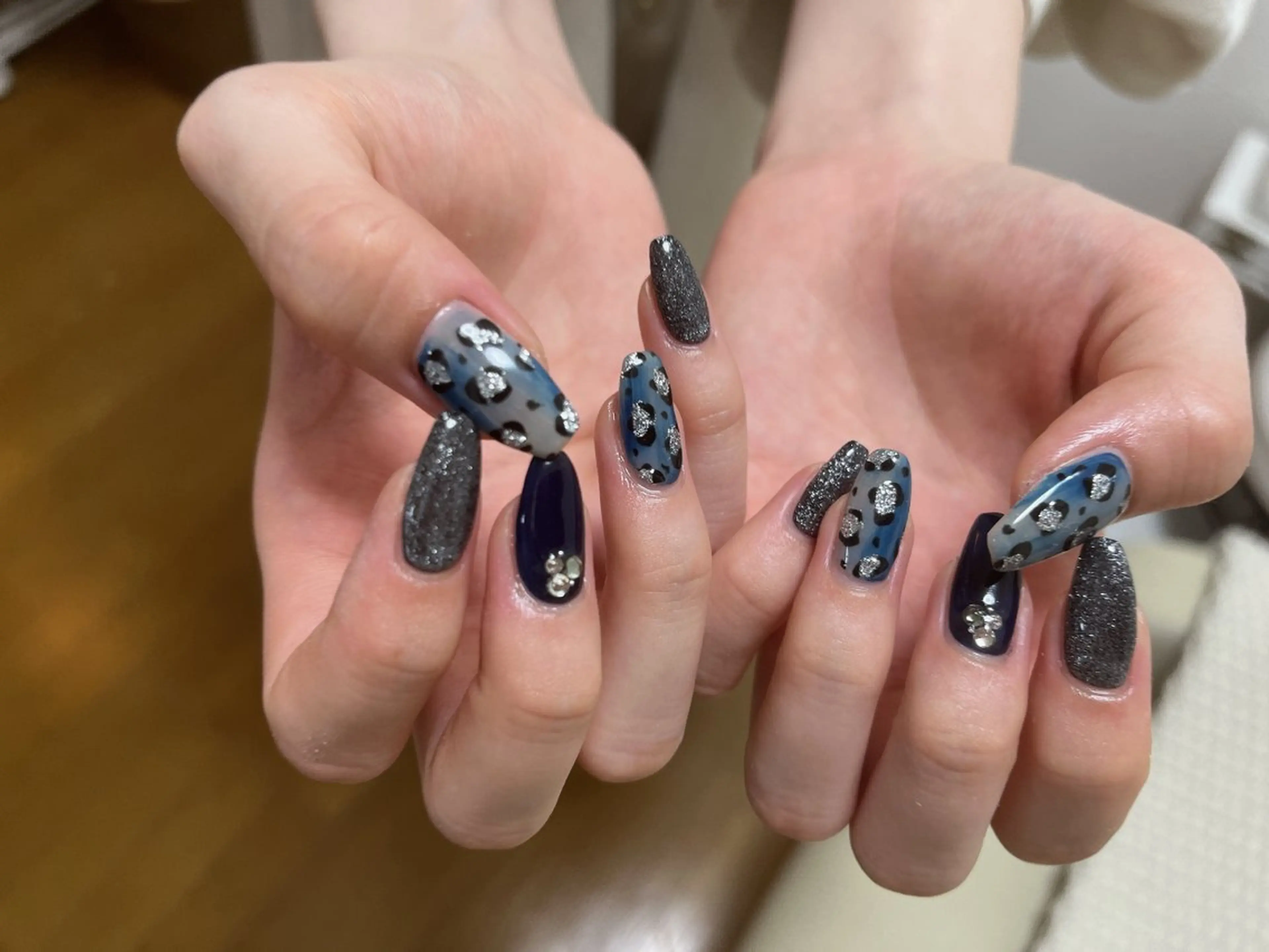 ネイル アニマル柄 ジェルネイル 韓国ネイル パラジェル kikinail 溝の口のネイルデザイン