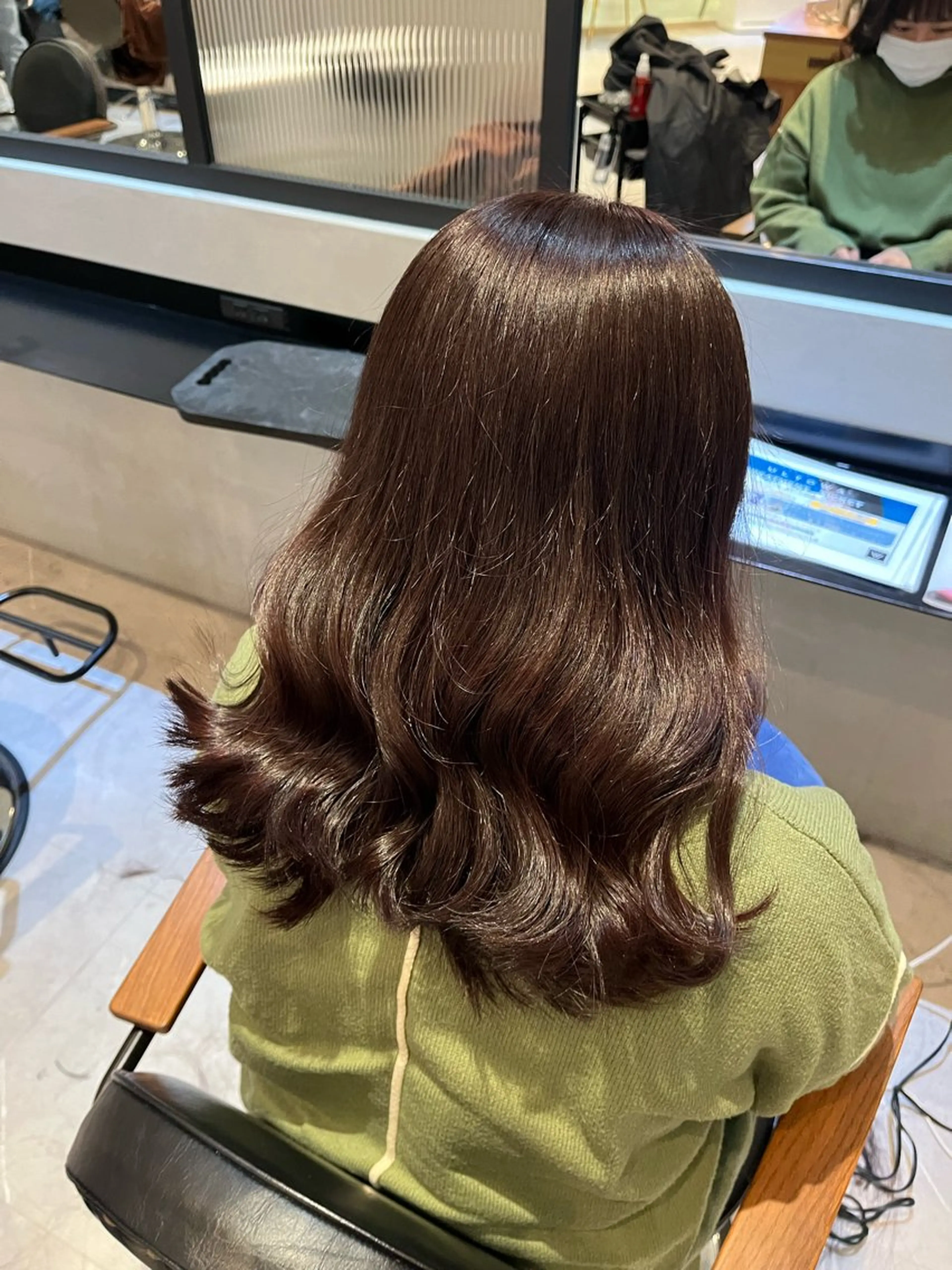 セミロング 韓国ヘア🇰🇷/ みずき/レイヤーのヘアスタイル