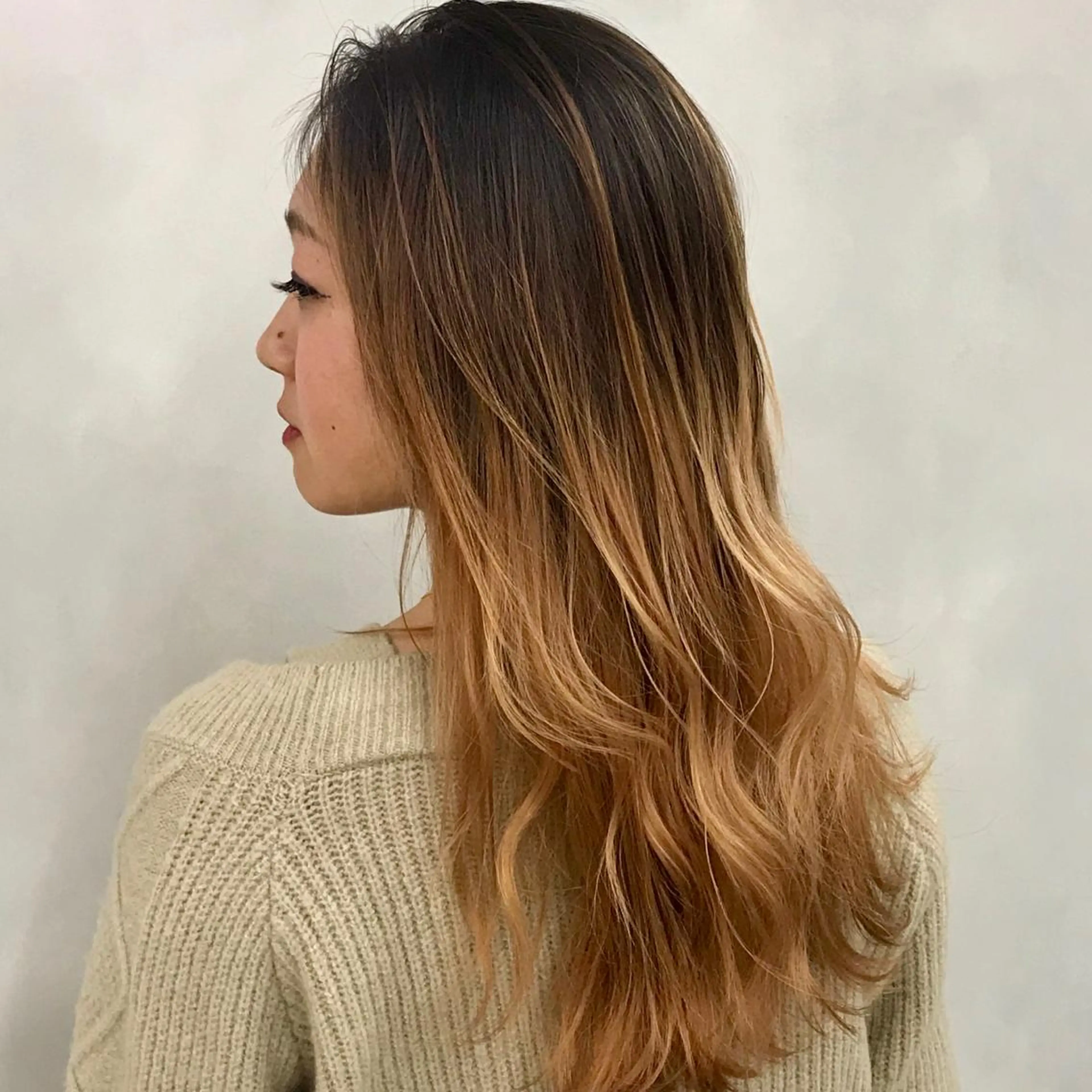 ロング カラー カット・ダブルカラー TAIGAのヘアスタイル