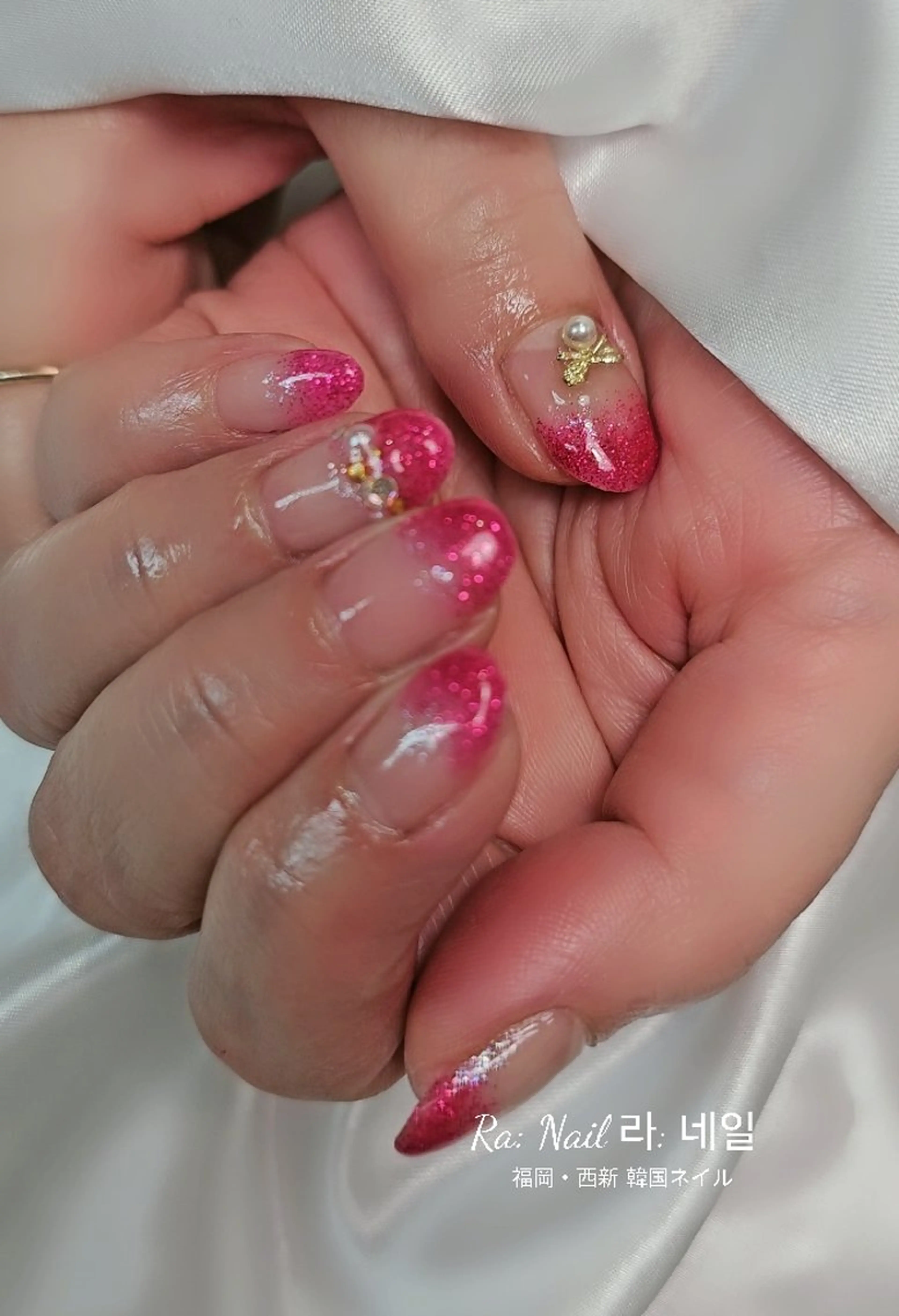 ネイル グラデーション ラメ(グリッター) ラメグラデーション Ra: Nail   라: 네일のネイルデザイン