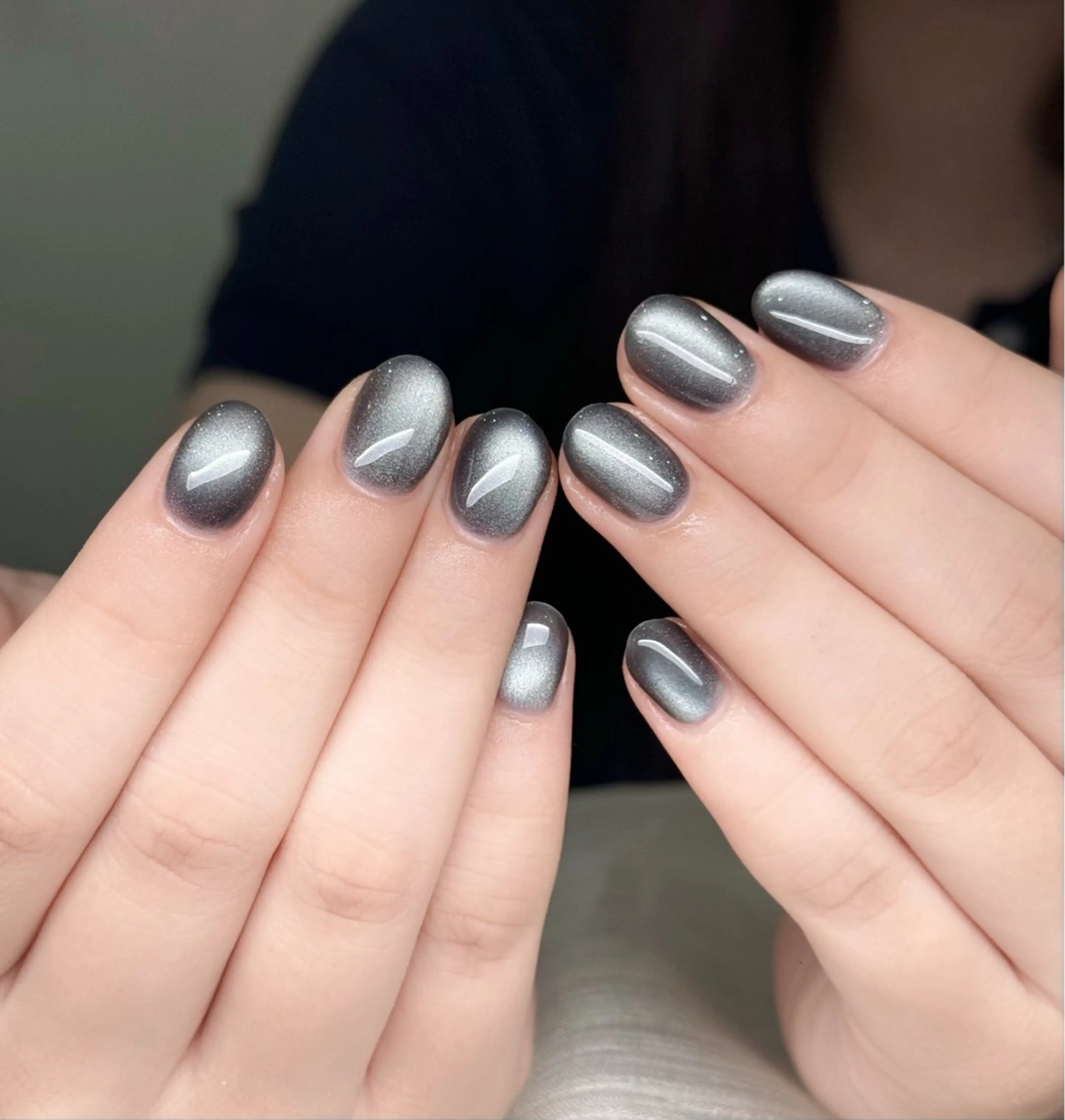 【新規オフ無料・自爪】マグネット・フラッシュネイル (オフ選択)の写真