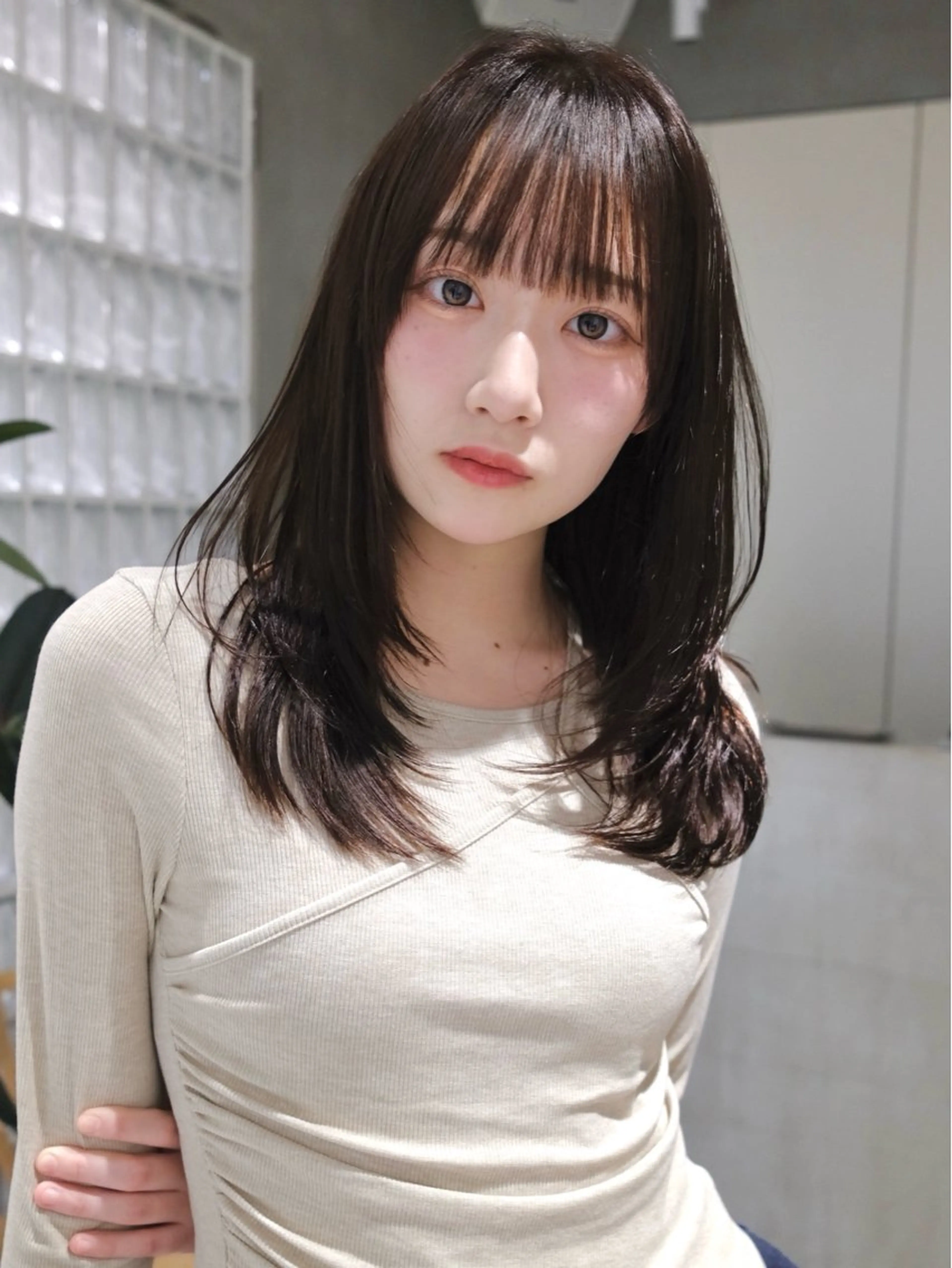 ミディアム カラー カット ヘアカラー techné所属・ショウタ/レイヤーカ ット/透明感カラーのヘアスタイル