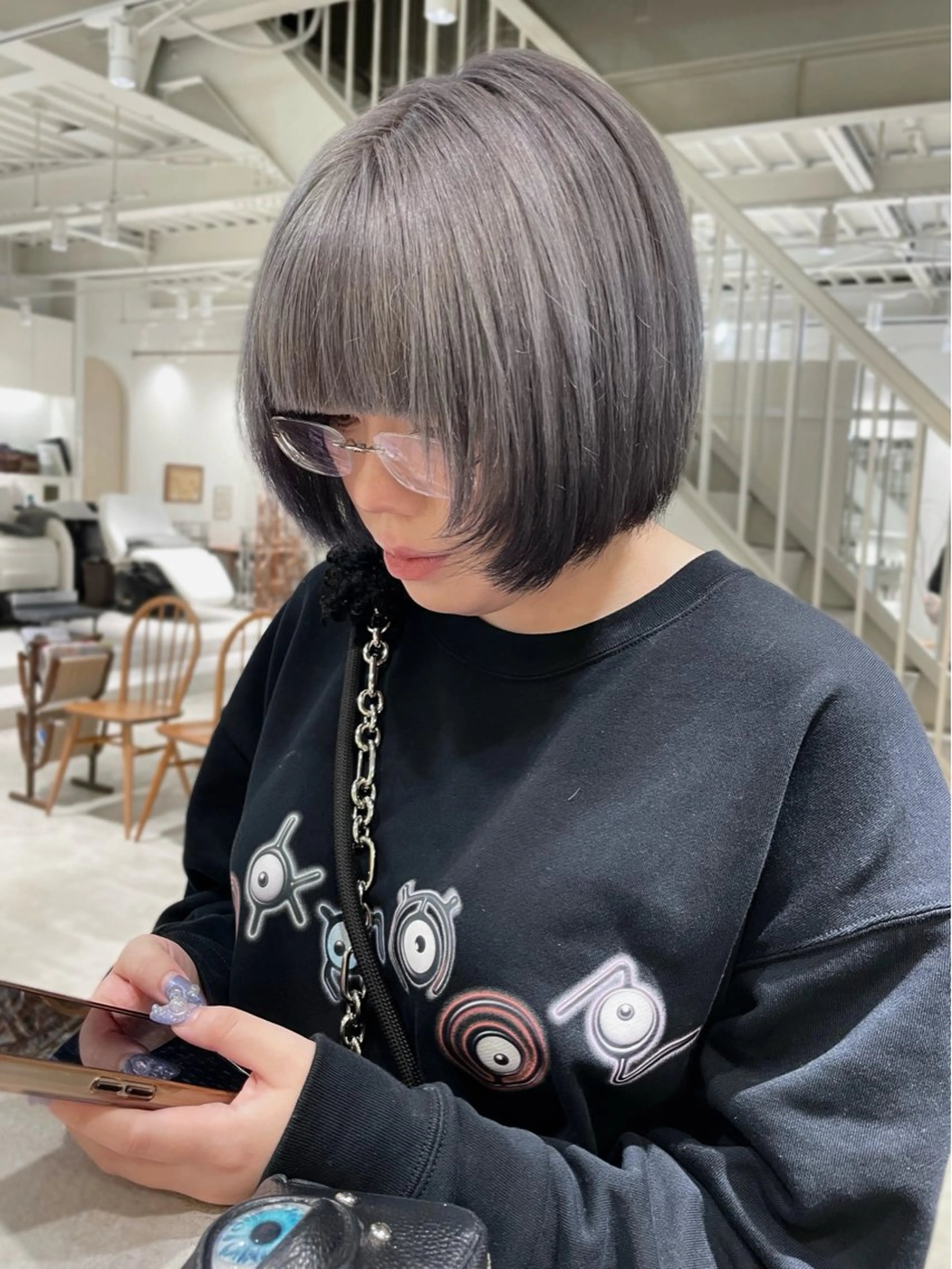 ショート カラー カット ヘアカラー 林 千聖のヘアスタイル