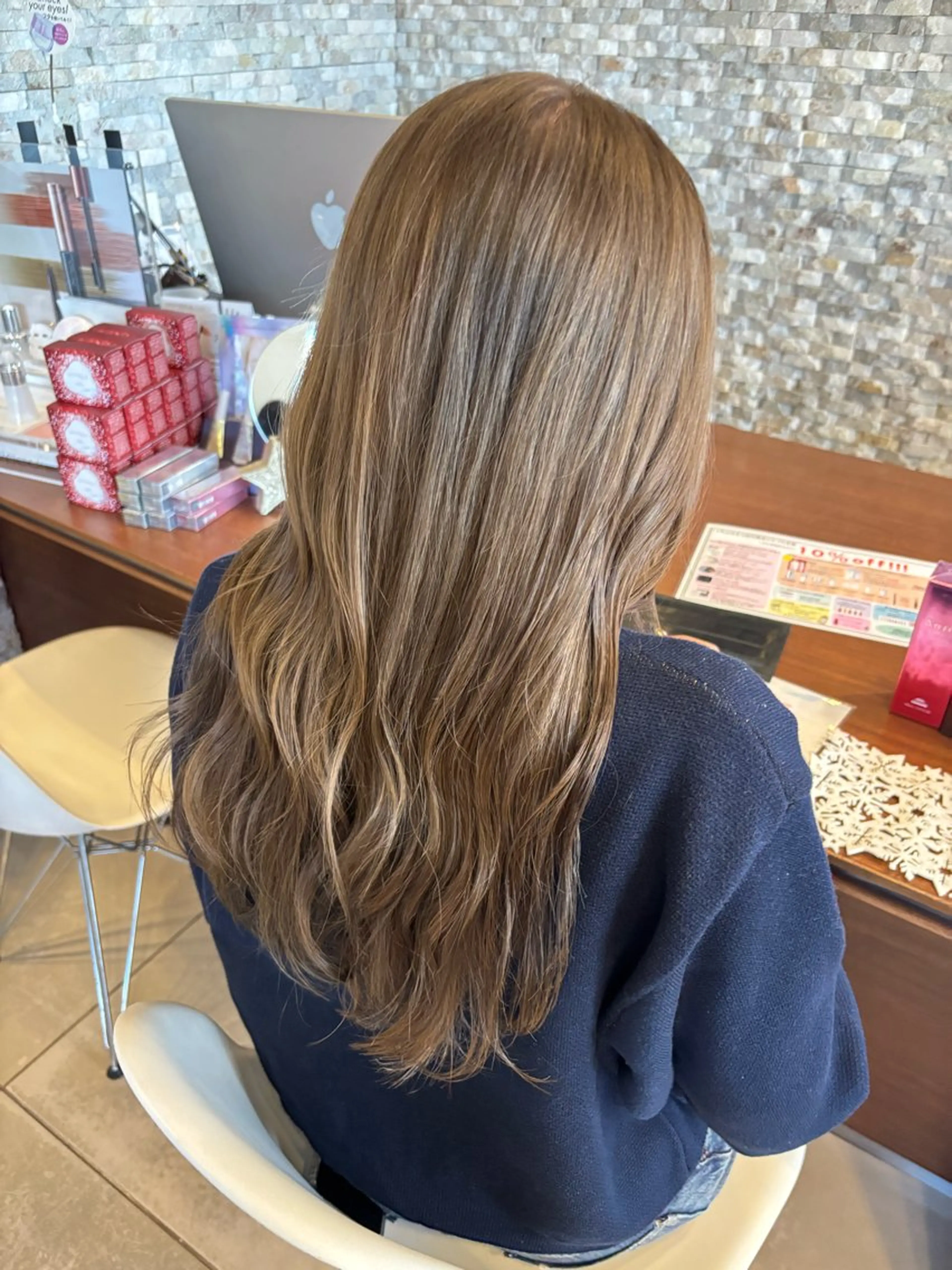 カラー 心美/ブリーチなし 透明感カラーのヘアスタイル