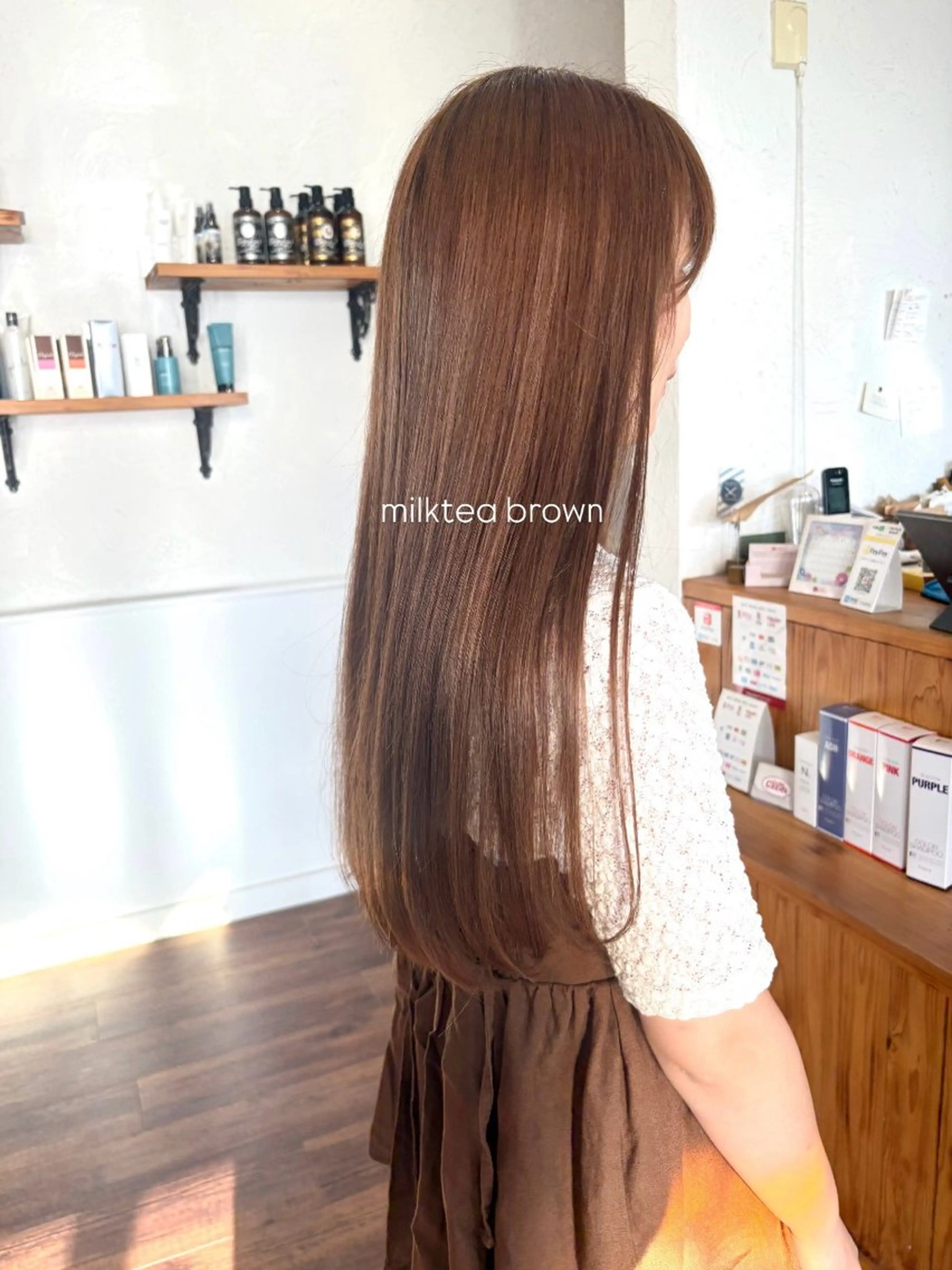 ロング カラー 江原 彩華のヘアスタイル