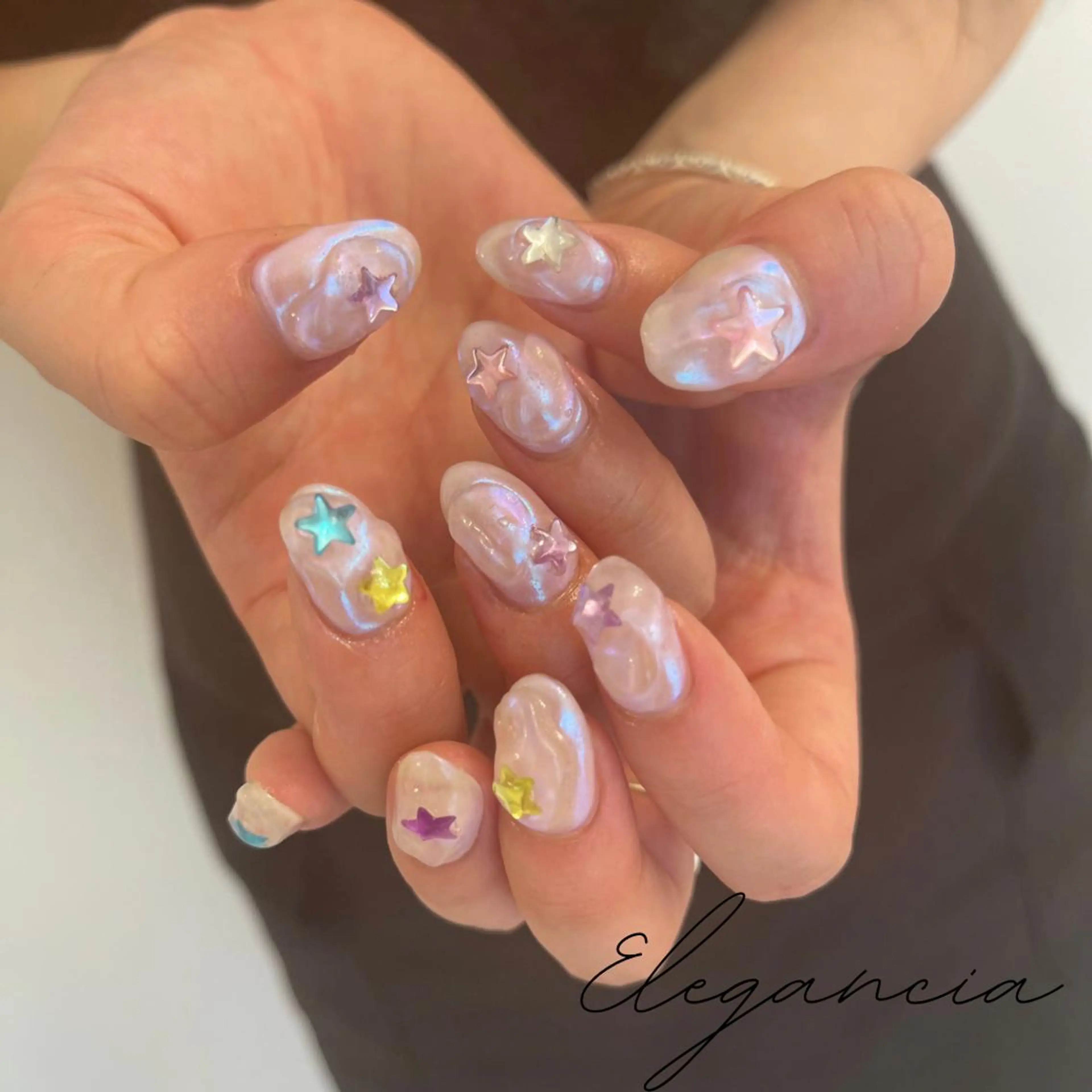 カラー ネイル ハンドネイル Elegancia. Hiromiのネイルデザイン