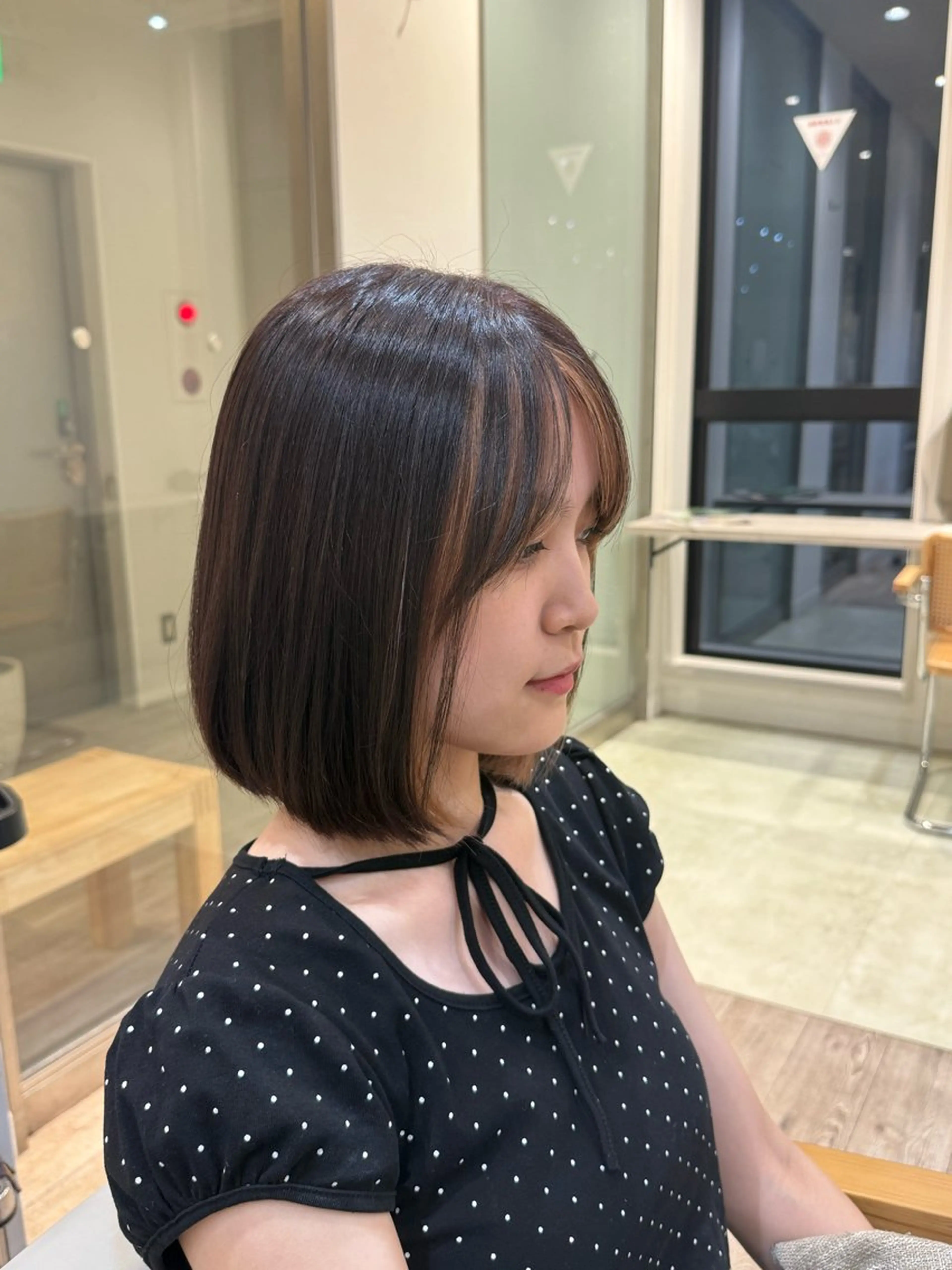 ショート カラー ヘアカラー クロギ リョウのヘアスタイル