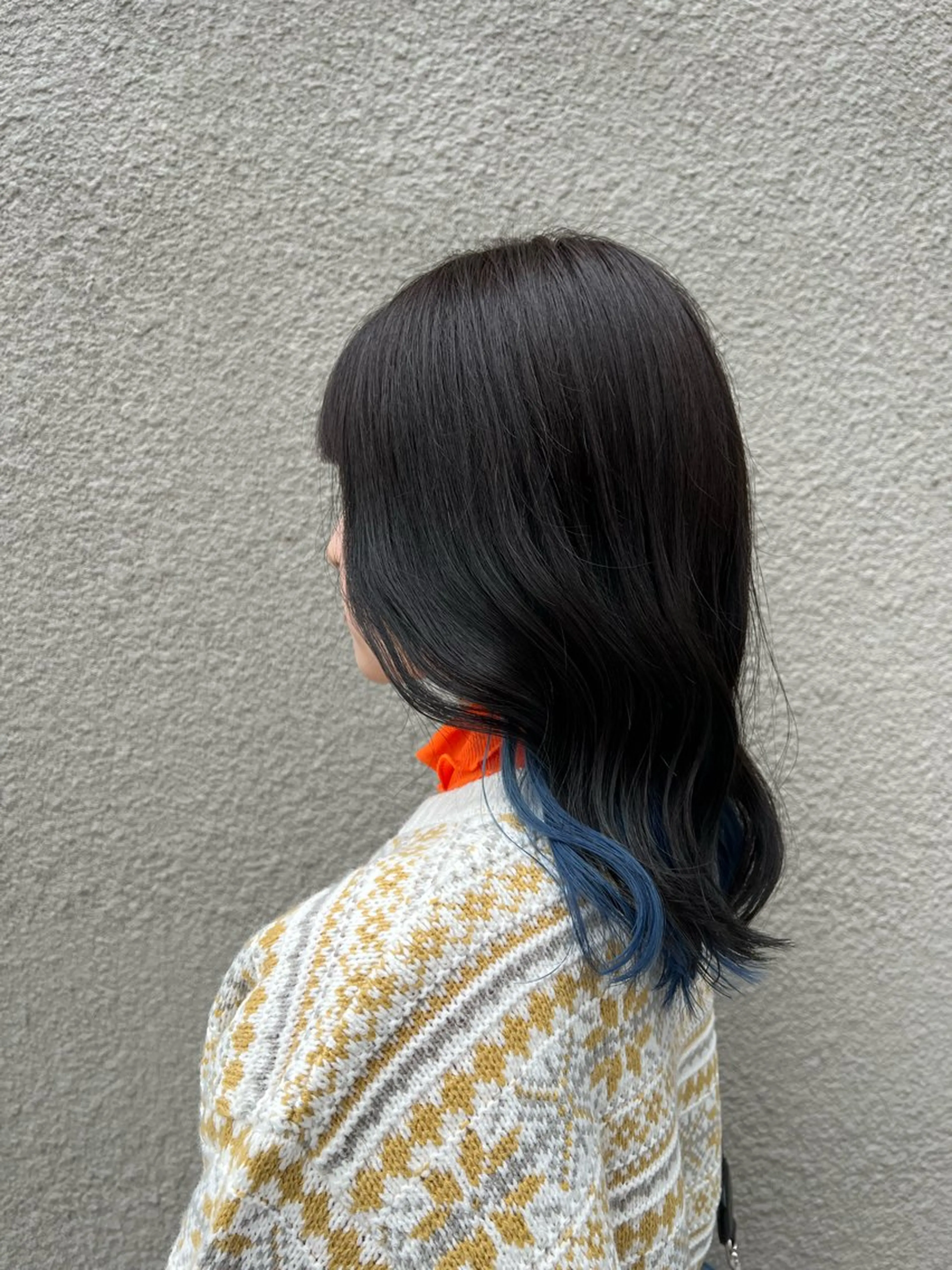 ミディアム カラー カット ヘアカラー トリートメント 今田 飛奈のヘアスタイル