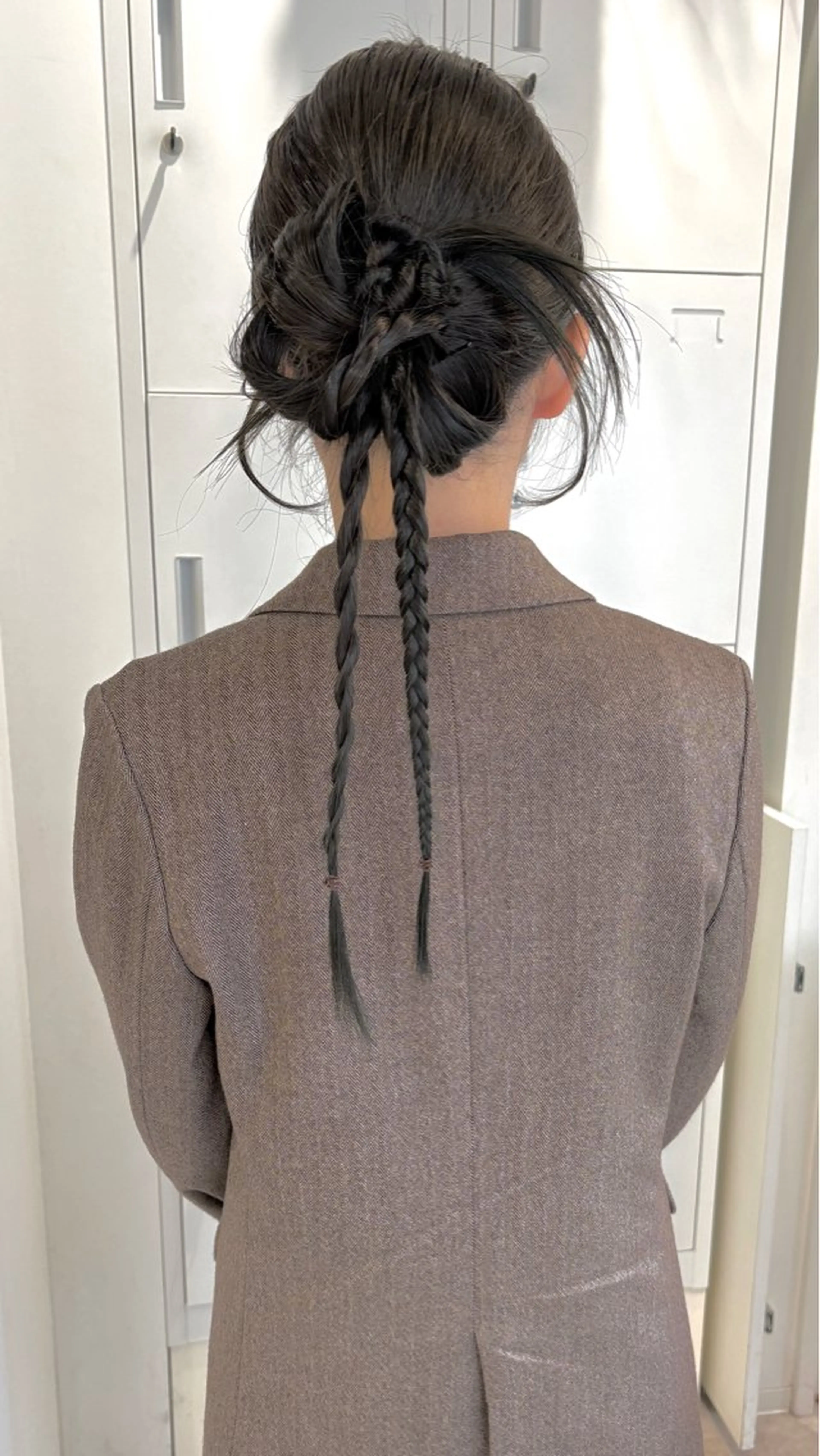 可愛くアレンジヘアセット💐🤍　リボンアレンジもできます🎀✨の写真