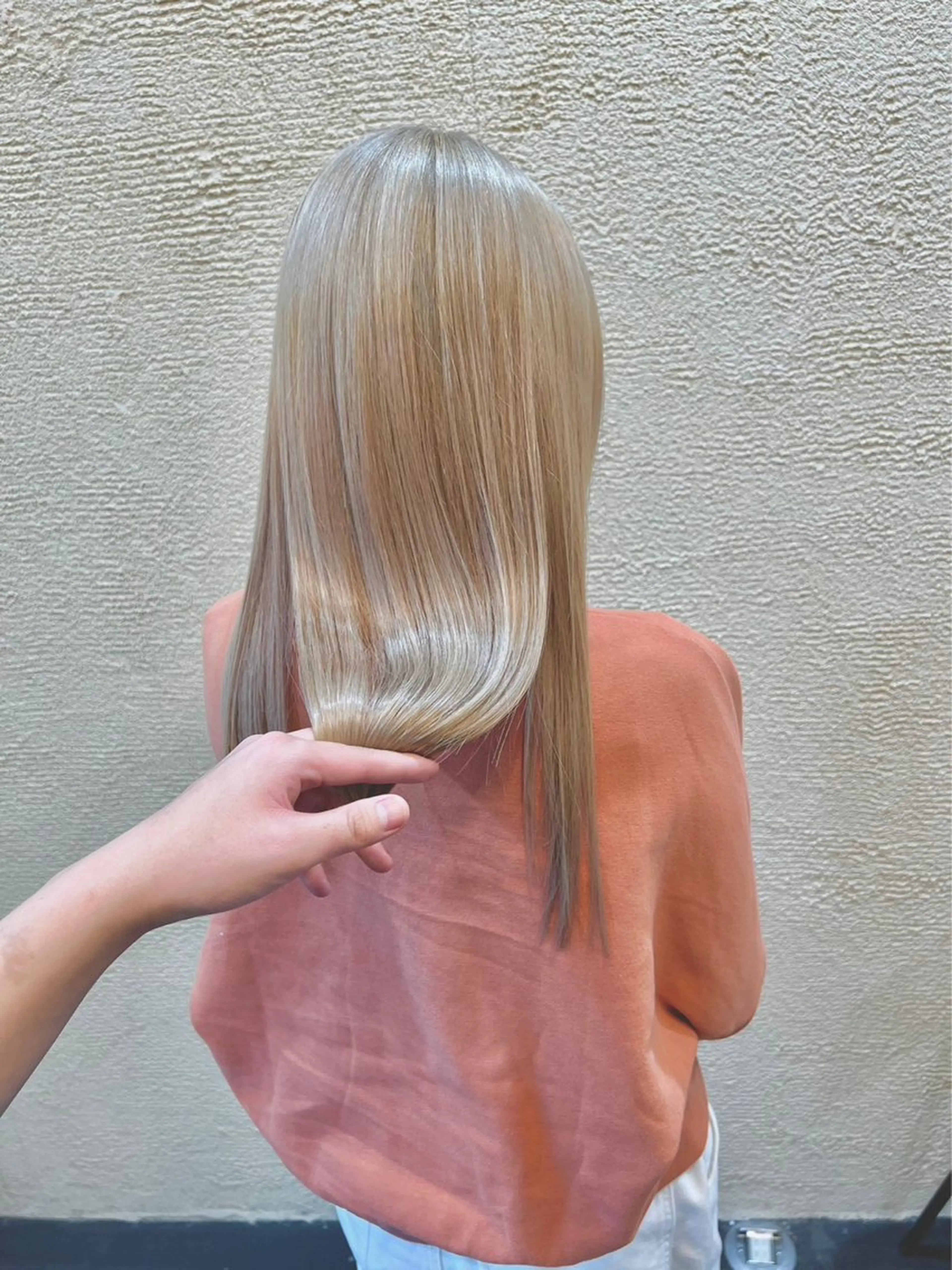 セミロング カラー パーマ カット ヘアカラー 透明感カラー/艶感/ メンズパーマ/福島のヘアスタイル