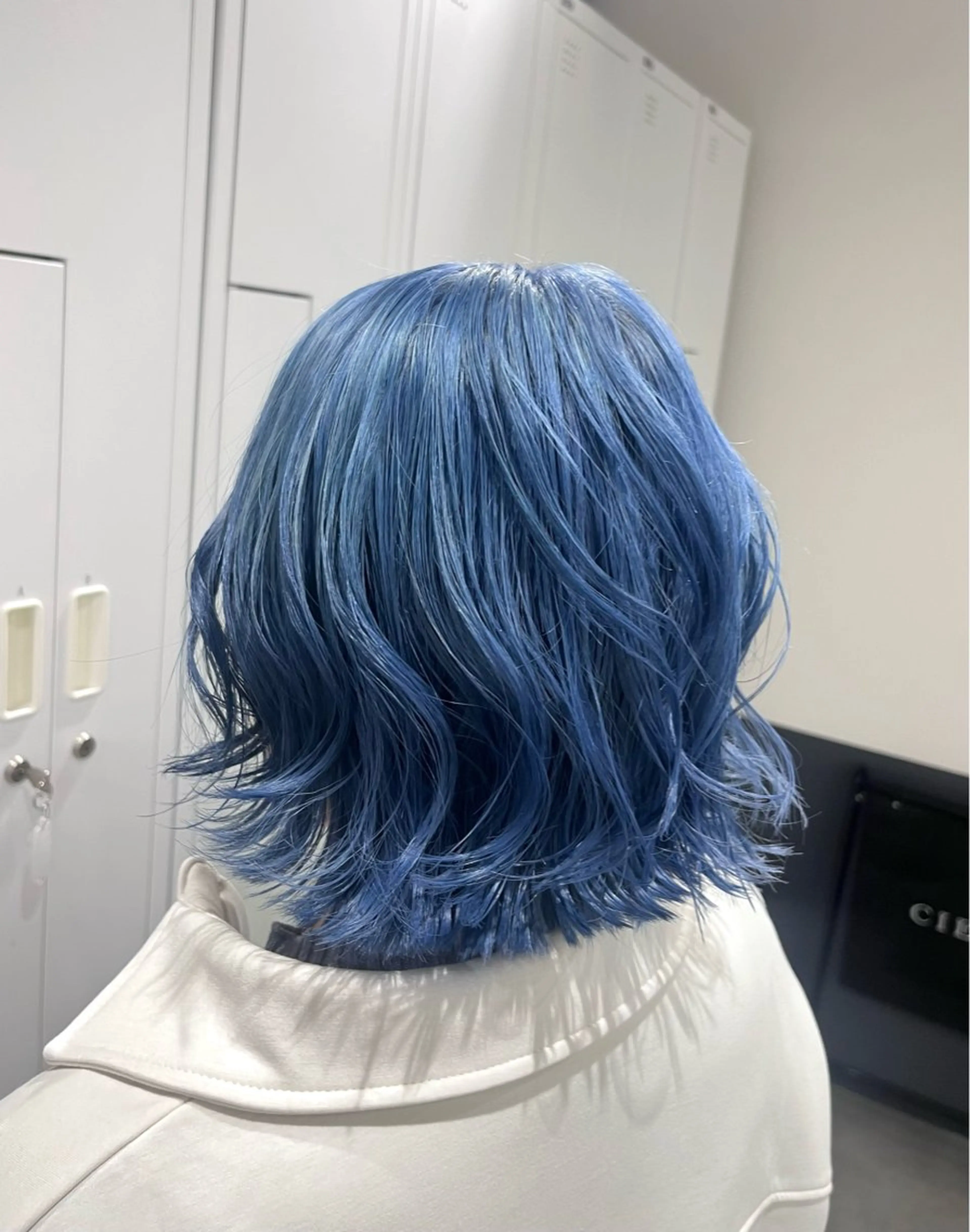 ショート カラー ヘアカラー EMMA🤍 CIERA.心斎橋のヘアスタイル