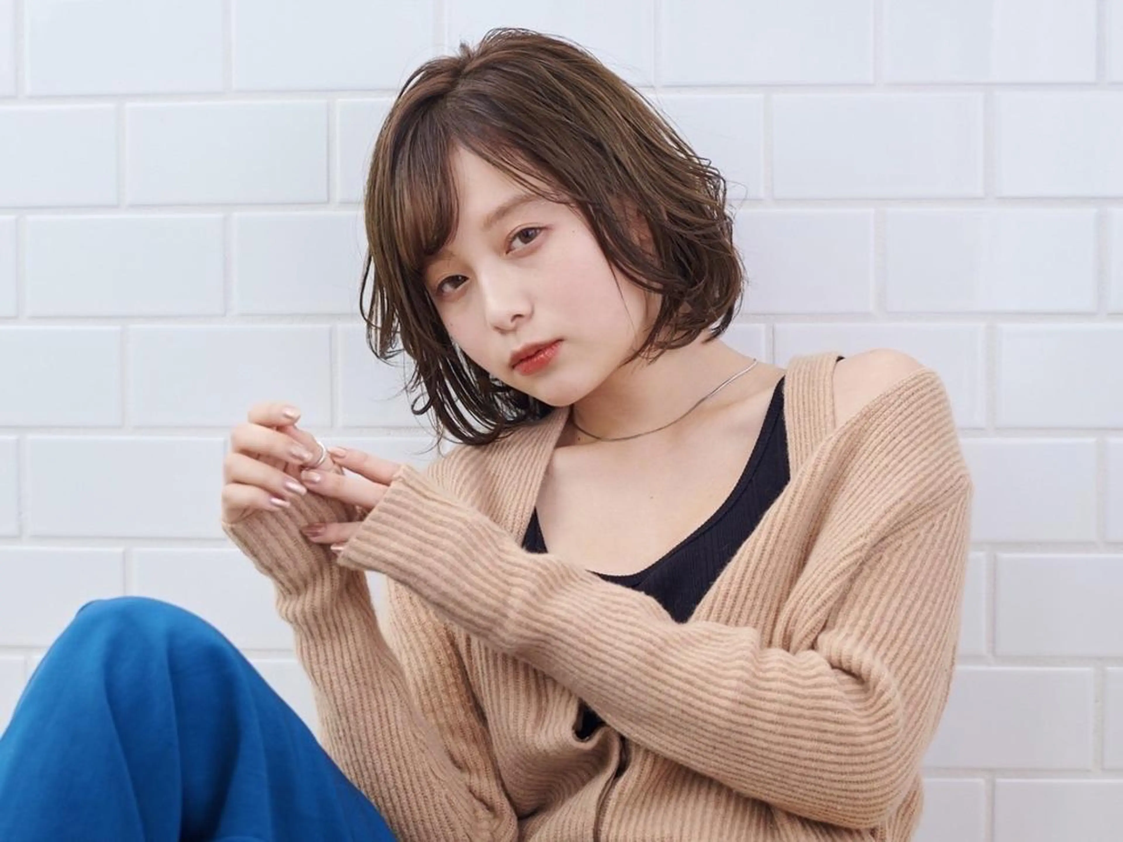 ミディアム 秋澤 楓のヘアスタイル