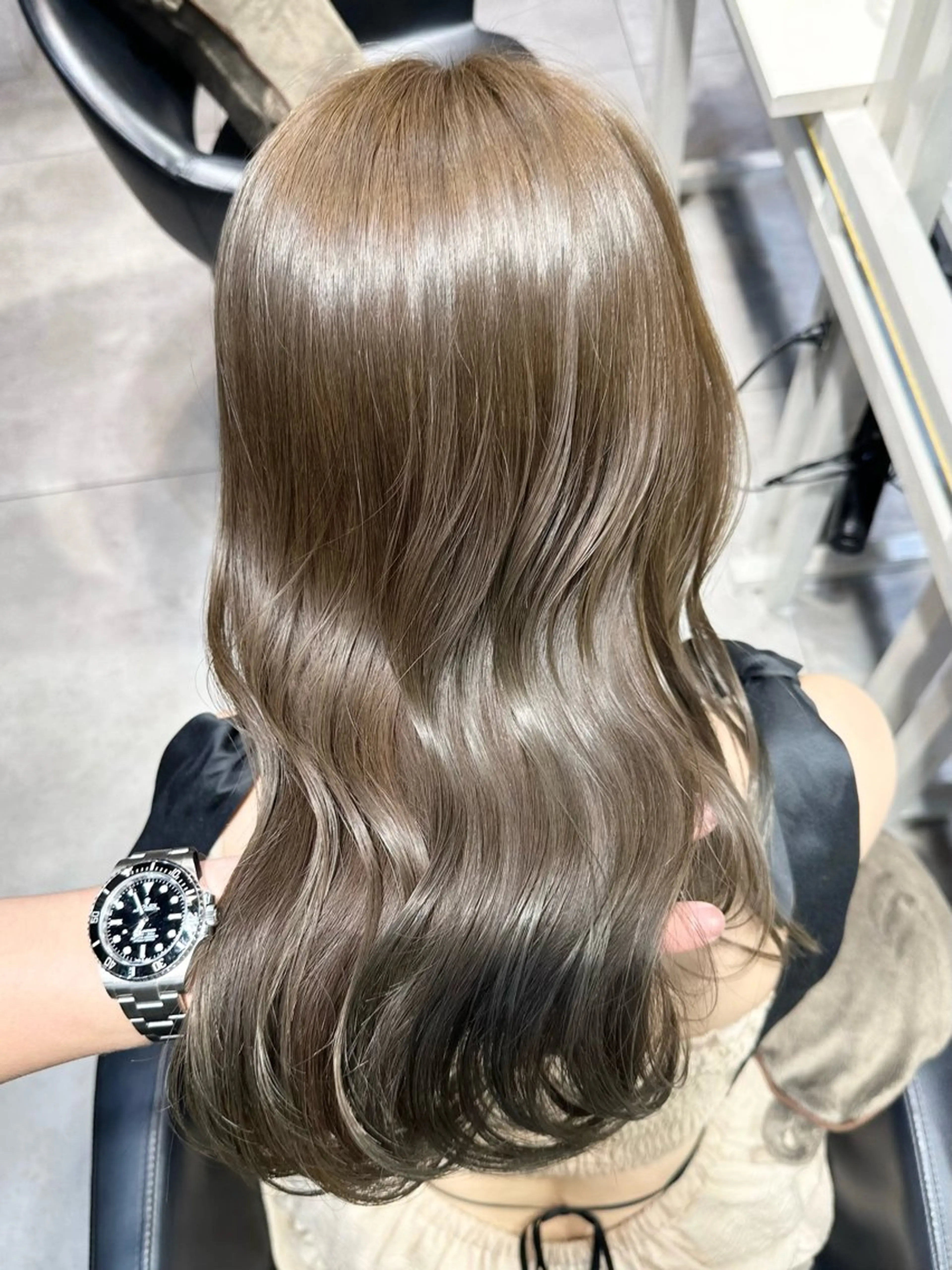 ミディアム カット ヘアカラー トリートメント ✨透明感カラー/縮毛 恵比寿HAYATO✨のヘアスタイル