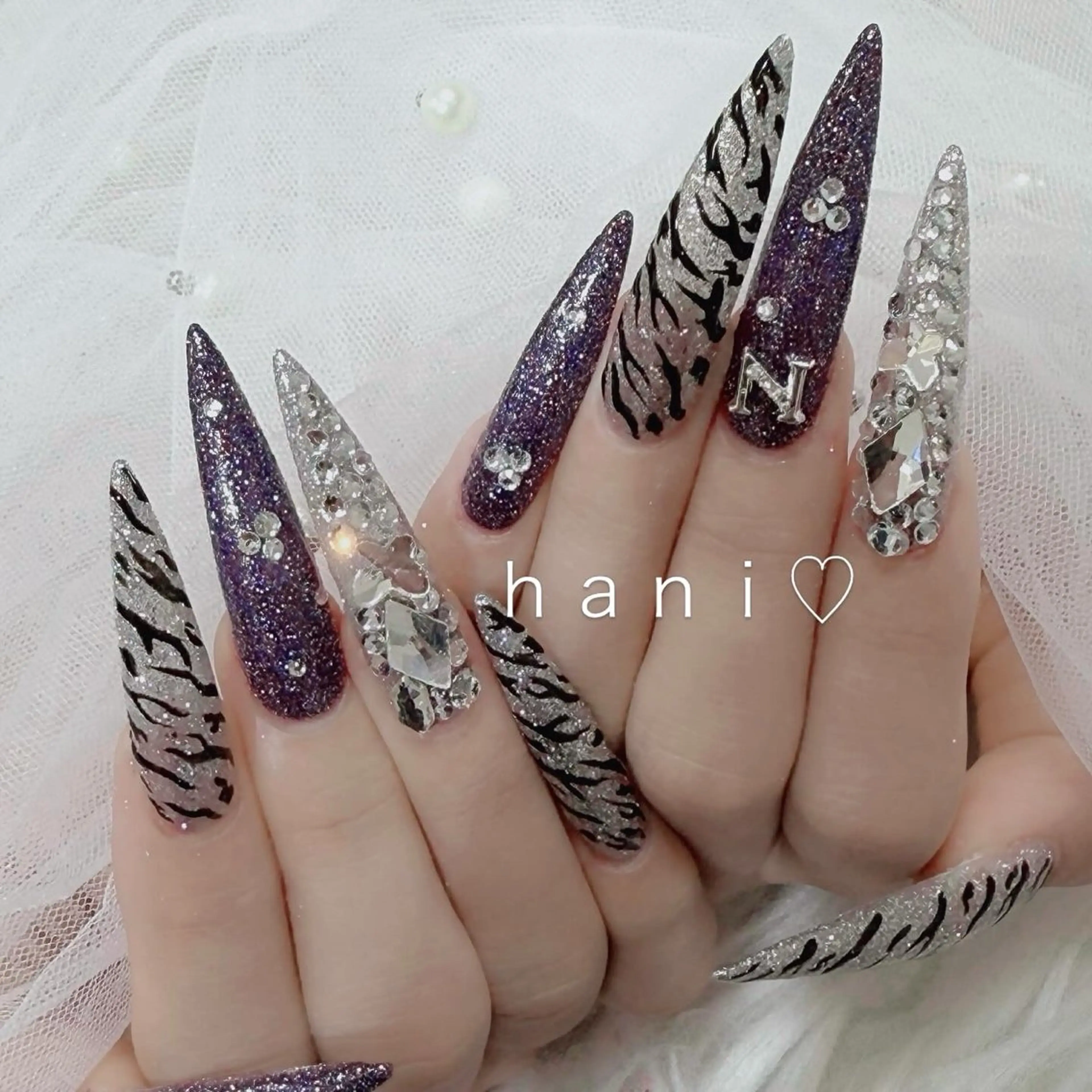 ネイル べっ甲ネイル チークネイル フラッシュネイル フラワーネイル フットネイル ハンドネイル Hani Nail Salonのネイルデザイン