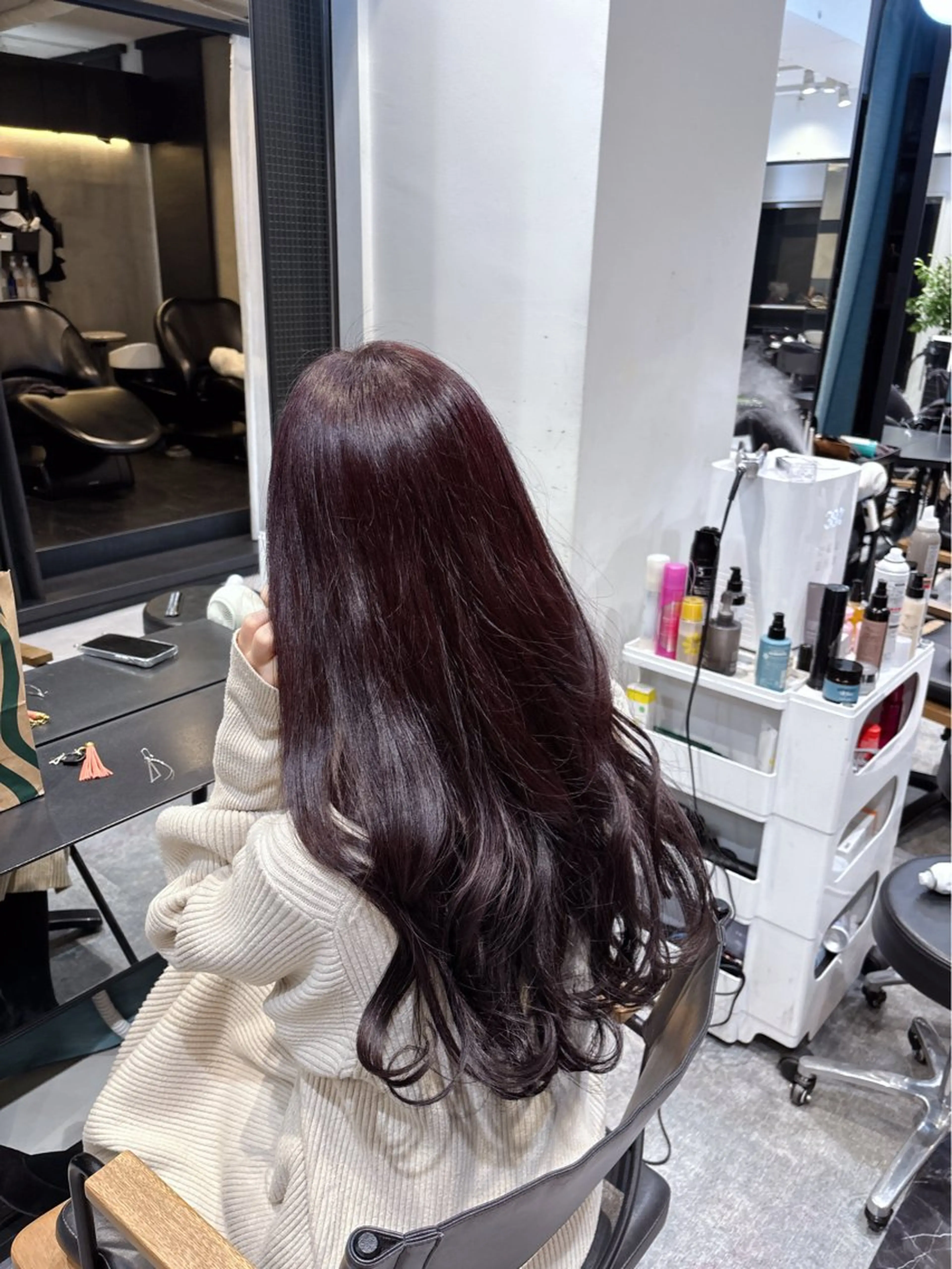 ロング カラー ブリーチ ブリーチなしカラー レッドカラー ヘアカラー ニシムラ アヤカのヘアスタイル